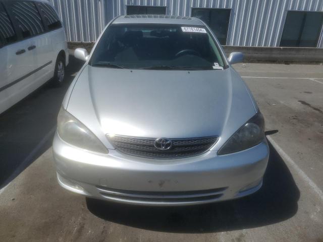 Photo 4 VIN: JTDBF32K720076714 - TOYOTA CAMRY LE 