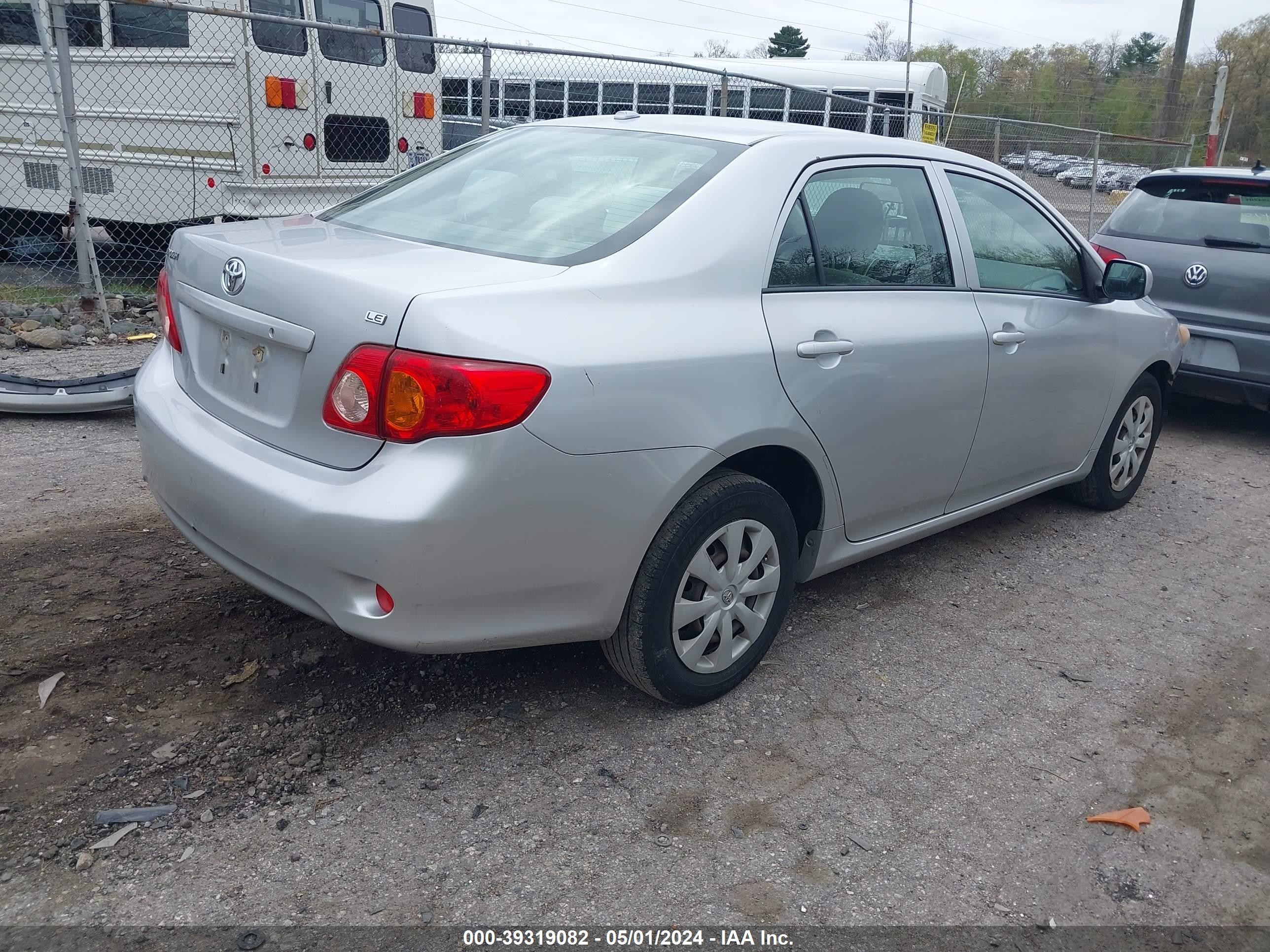 Photo 3 VIN: JTDBL40E09J029959 - TOYOTA COROLLA 