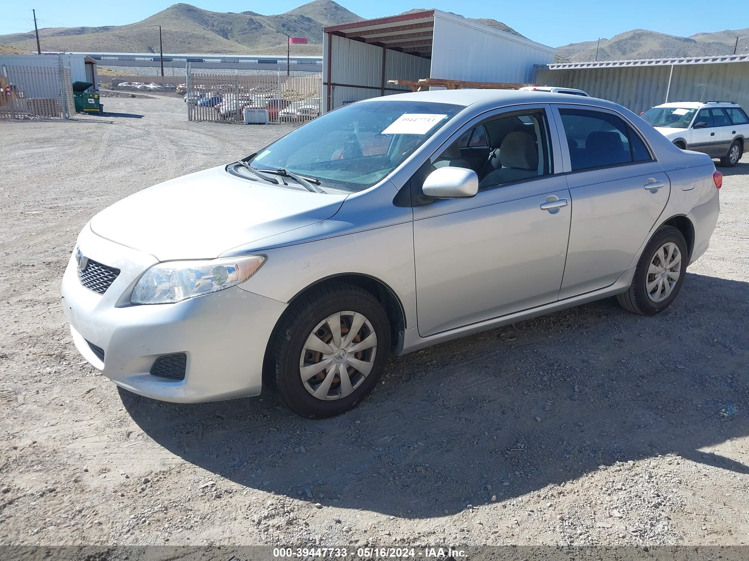 Photo 1 VIN: JTDBL40E299022447 - TOYOTA COROLLA 