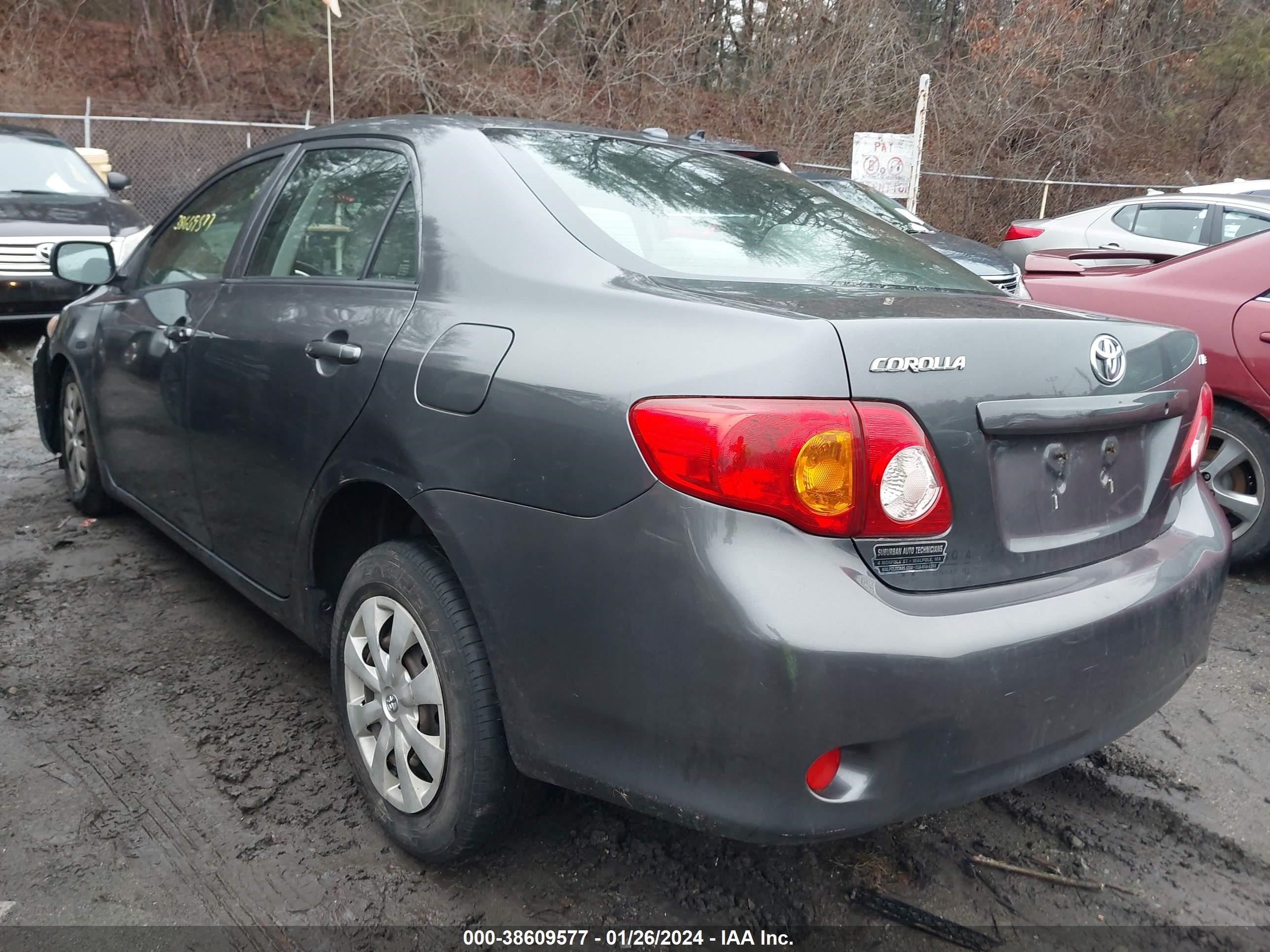 Photo 2 VIN: JTDBL40E299024456 - TOYOTA COROLLA 