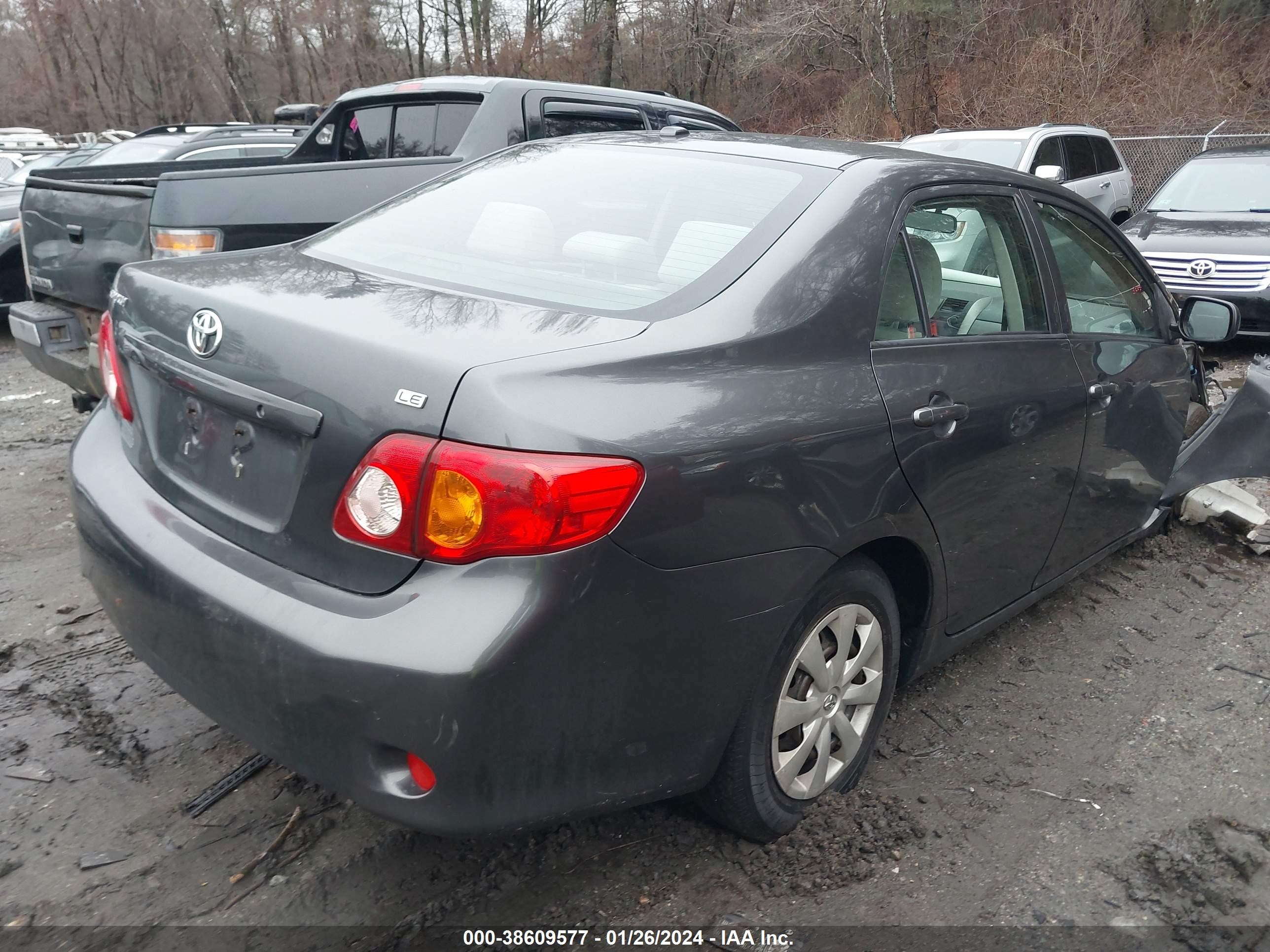 Photo 3 VIN: JTDBL40E299024456 - TOYOTA COROLLA 