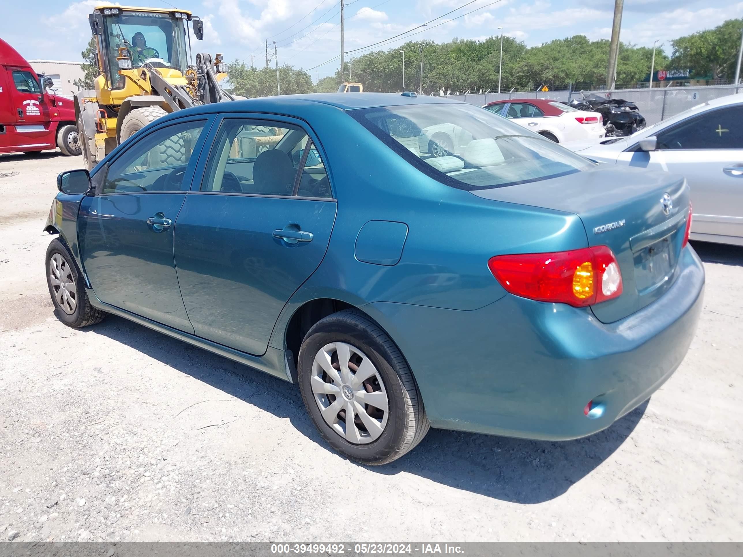 Photo 2 VIN: JTDBL40E299068182 - TOYOTA COROLLA 