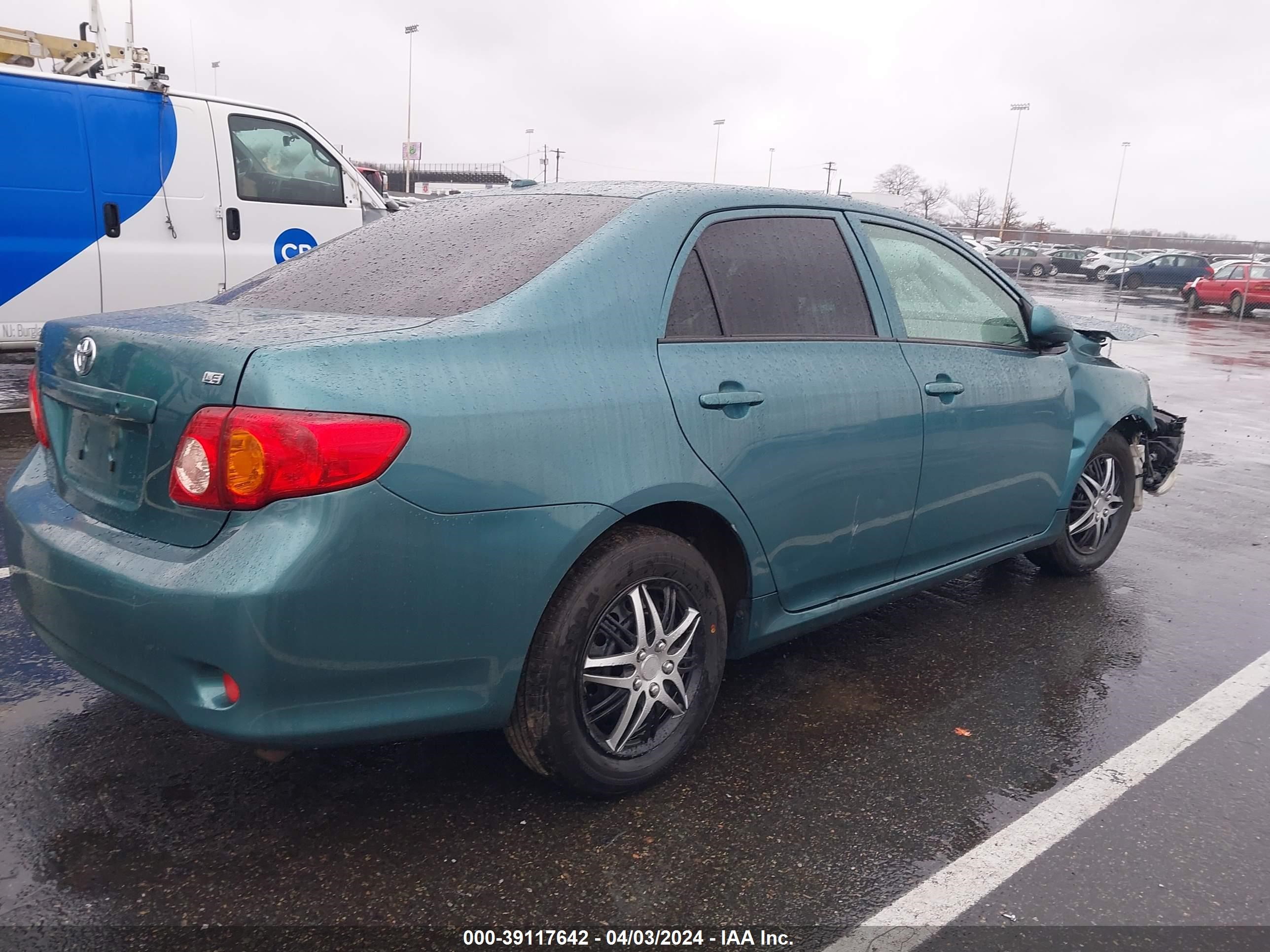 Photo 3 VIN: JTDBL40E399083564 - TOYOTA COROLLA 