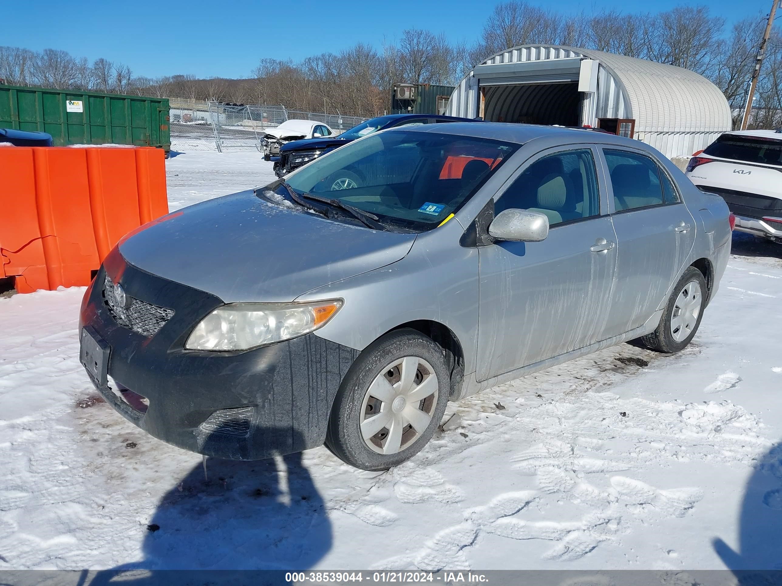 Photo 1 VIN: JTDBL40E499049035 - TOYOTA COROLLA 