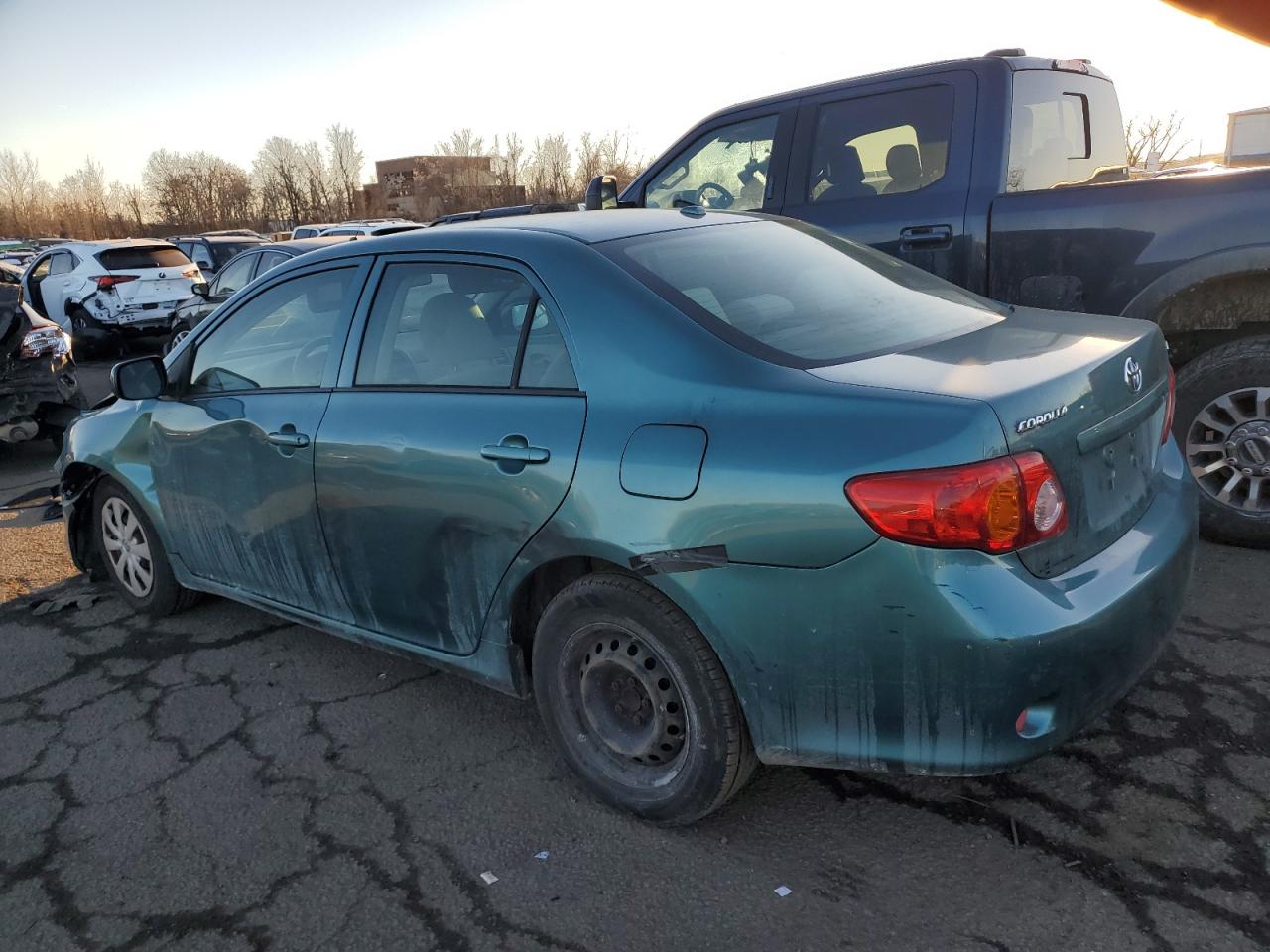 Photo 1 VIN: JTDBL40E499052713 - TOYOTA COROLLA 