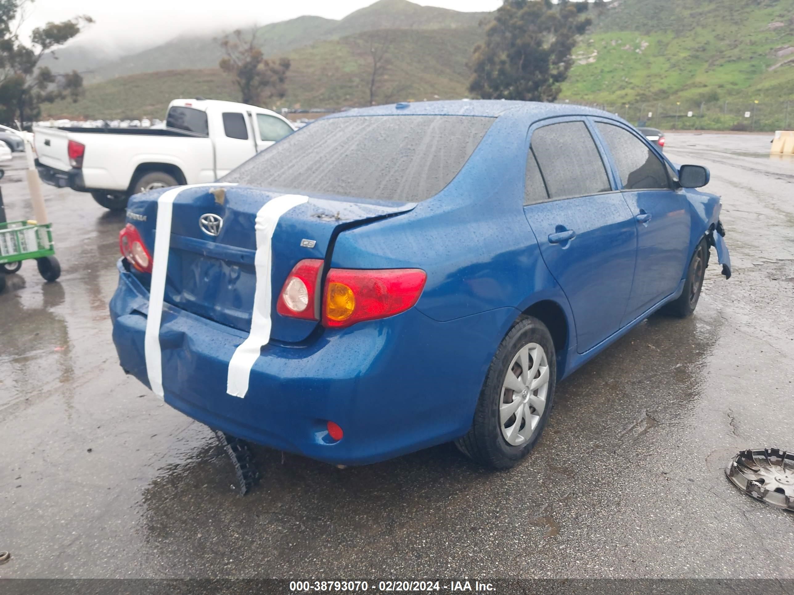 Photo 3 VIN: JTDBL40E69J027388 - TOYOTA COROLLA 