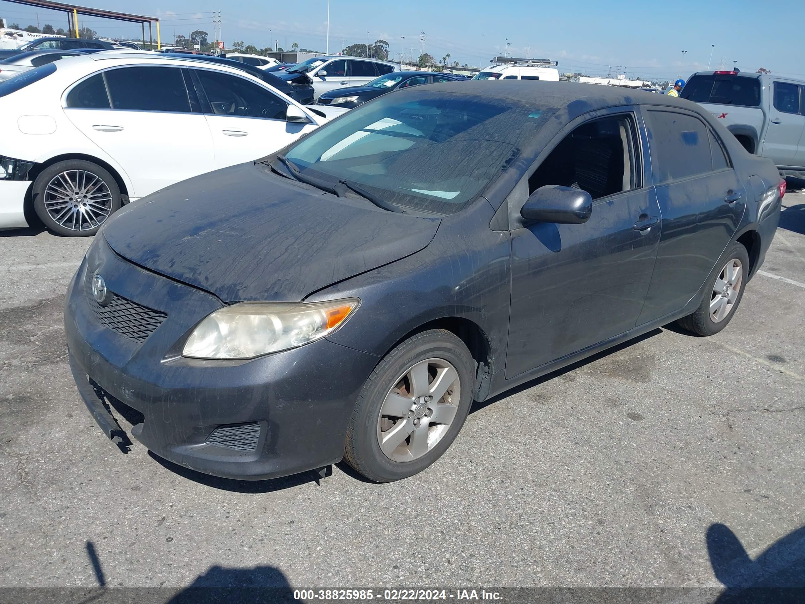 Photo 1 VIN: JTDBL40E69J027987 - TOYOTA COROLLA 