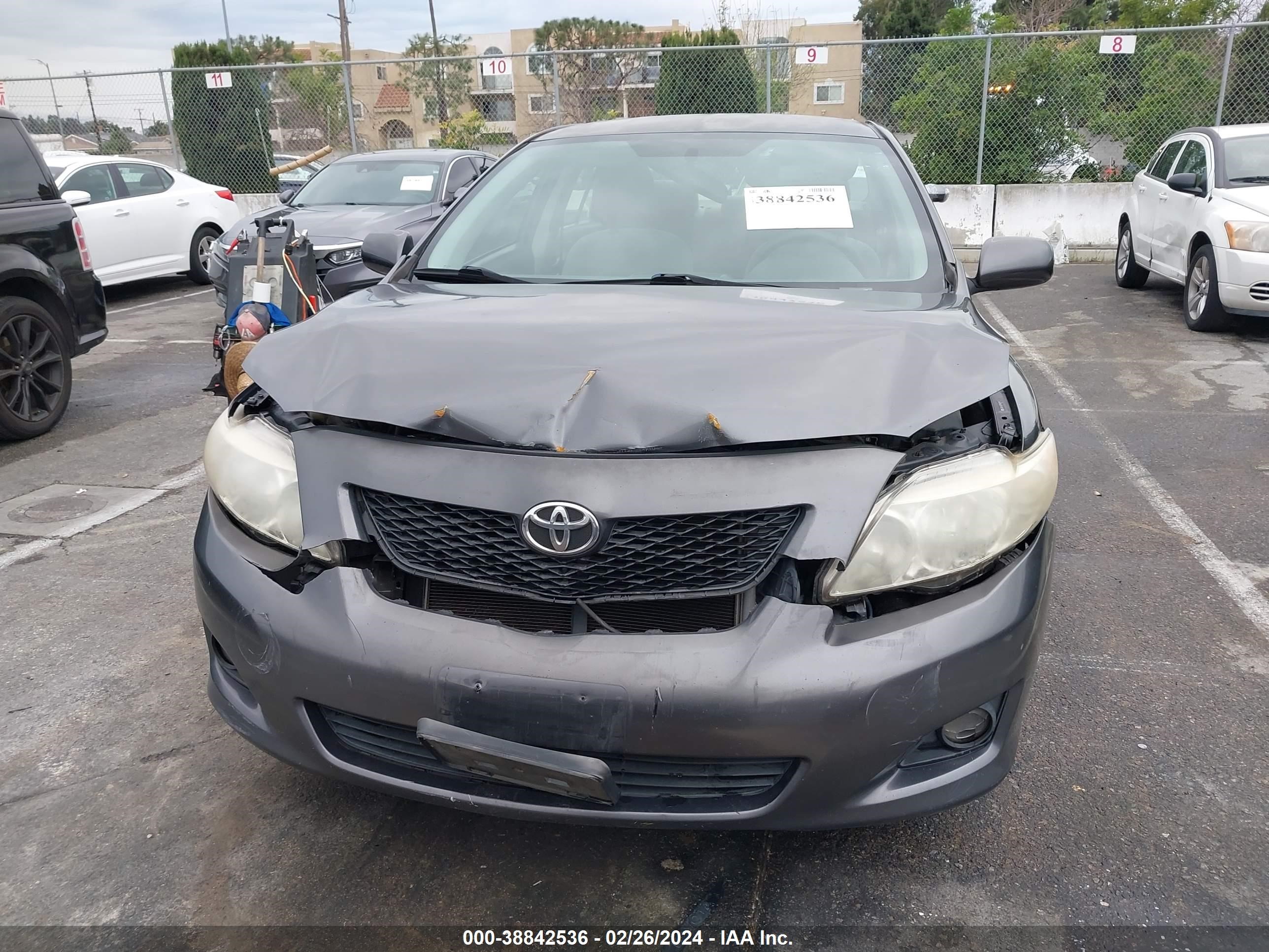 Photo 11 VIN: JTDBL40E799036957 - TOYOTA COROLLA 