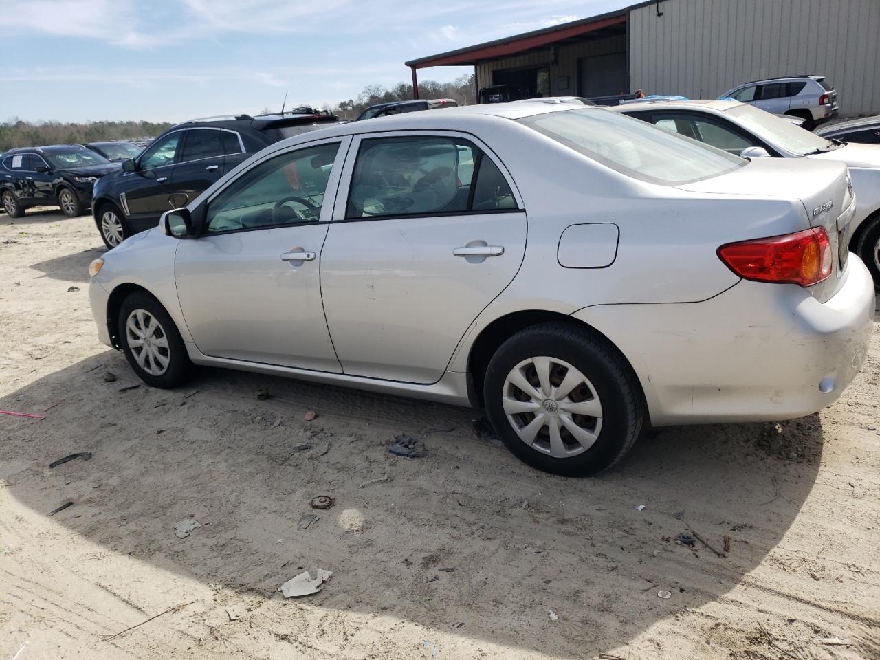 Photo 1 VIN: JTDBL40E799043648 - TOYOTA COROLLA 