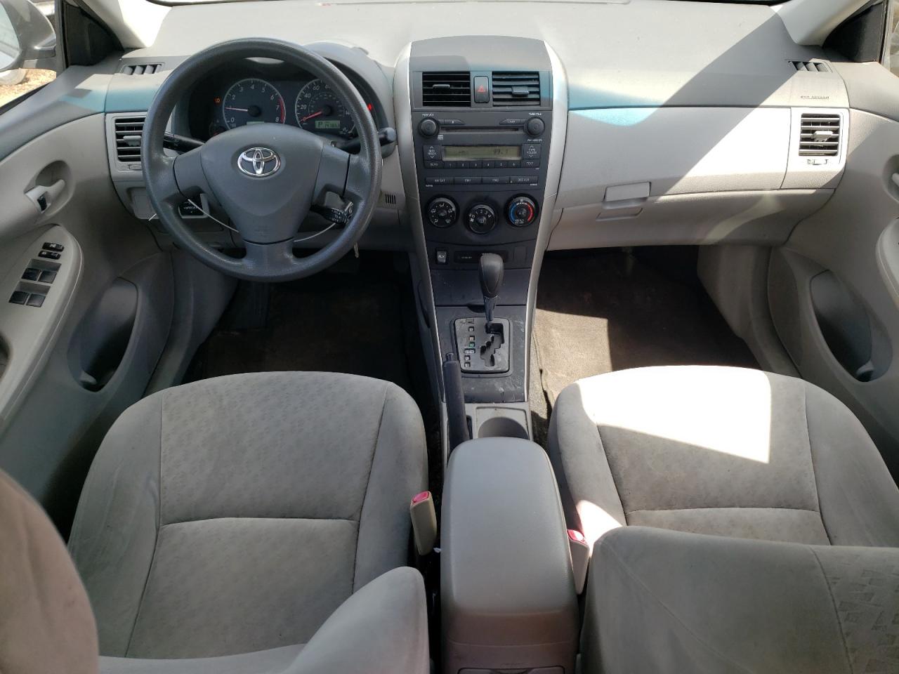 Photo 7 VIN: JTDBL40E799055976 - TOYOTA COROLLA 