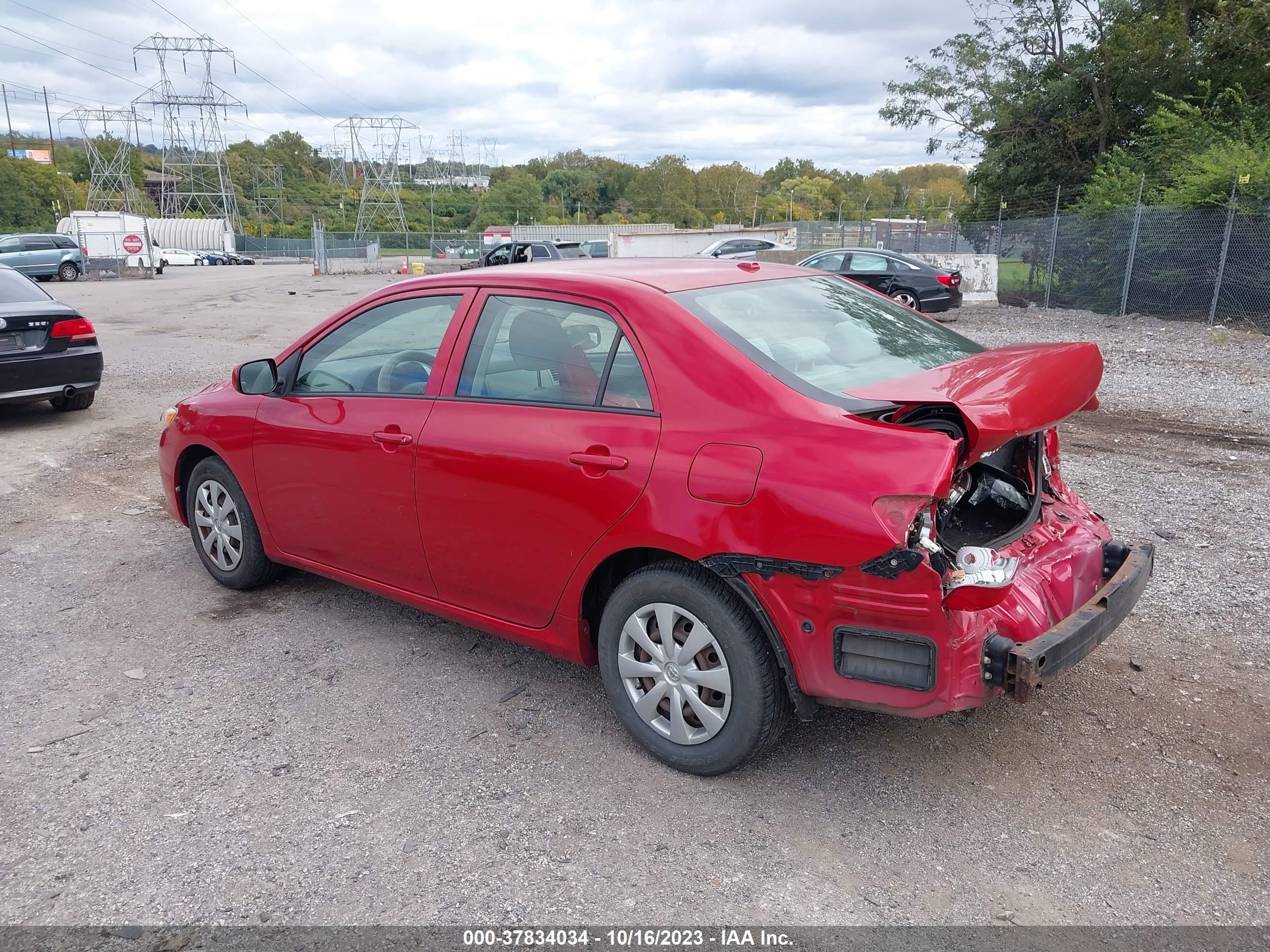 Photo 2 VIN: JTDBL40E79J044930 - TOYOTA COROLLA 