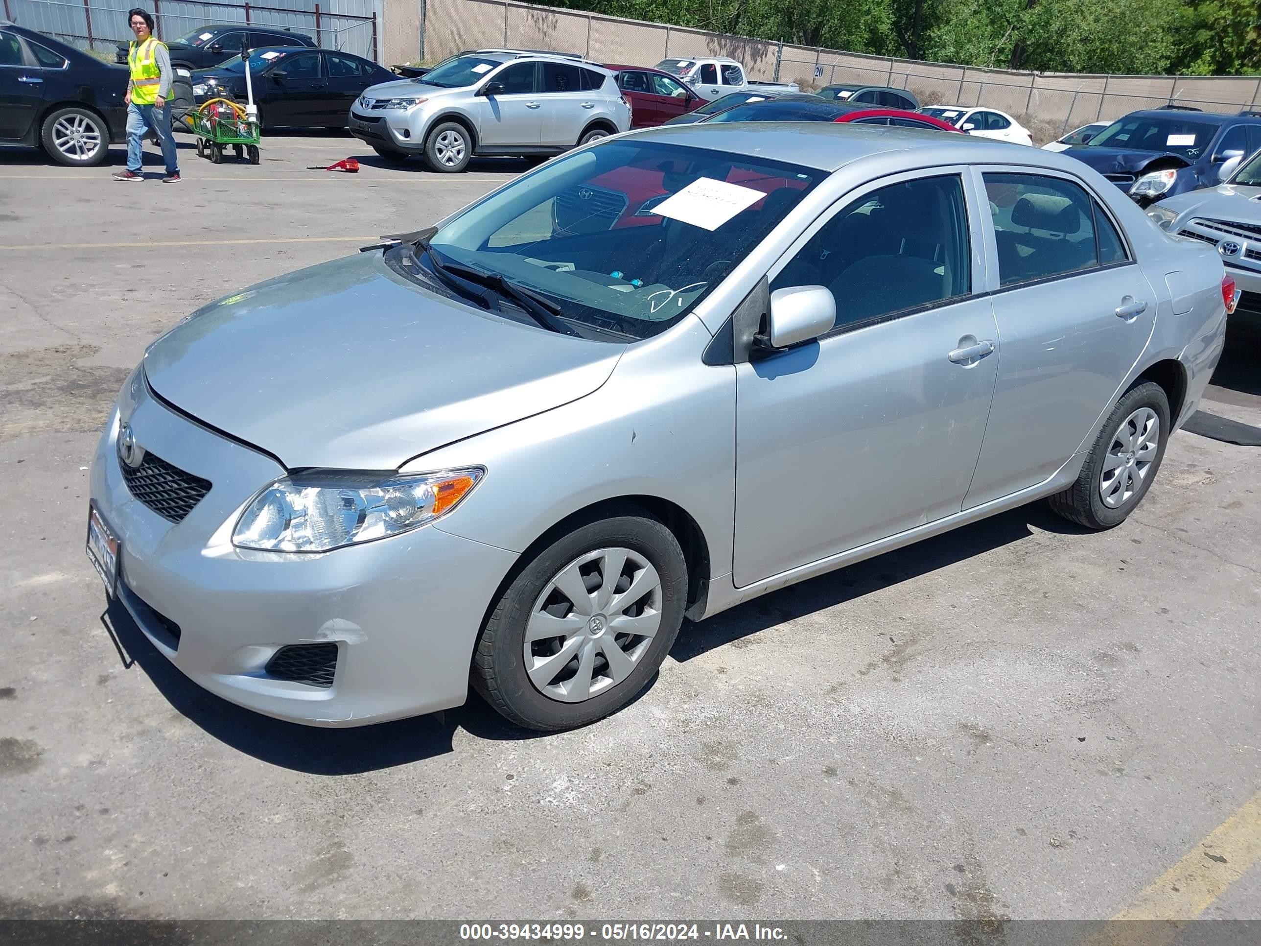 Photo 1 VIN: JTDBL40E79J049223 - TOYOTA COROLLA 