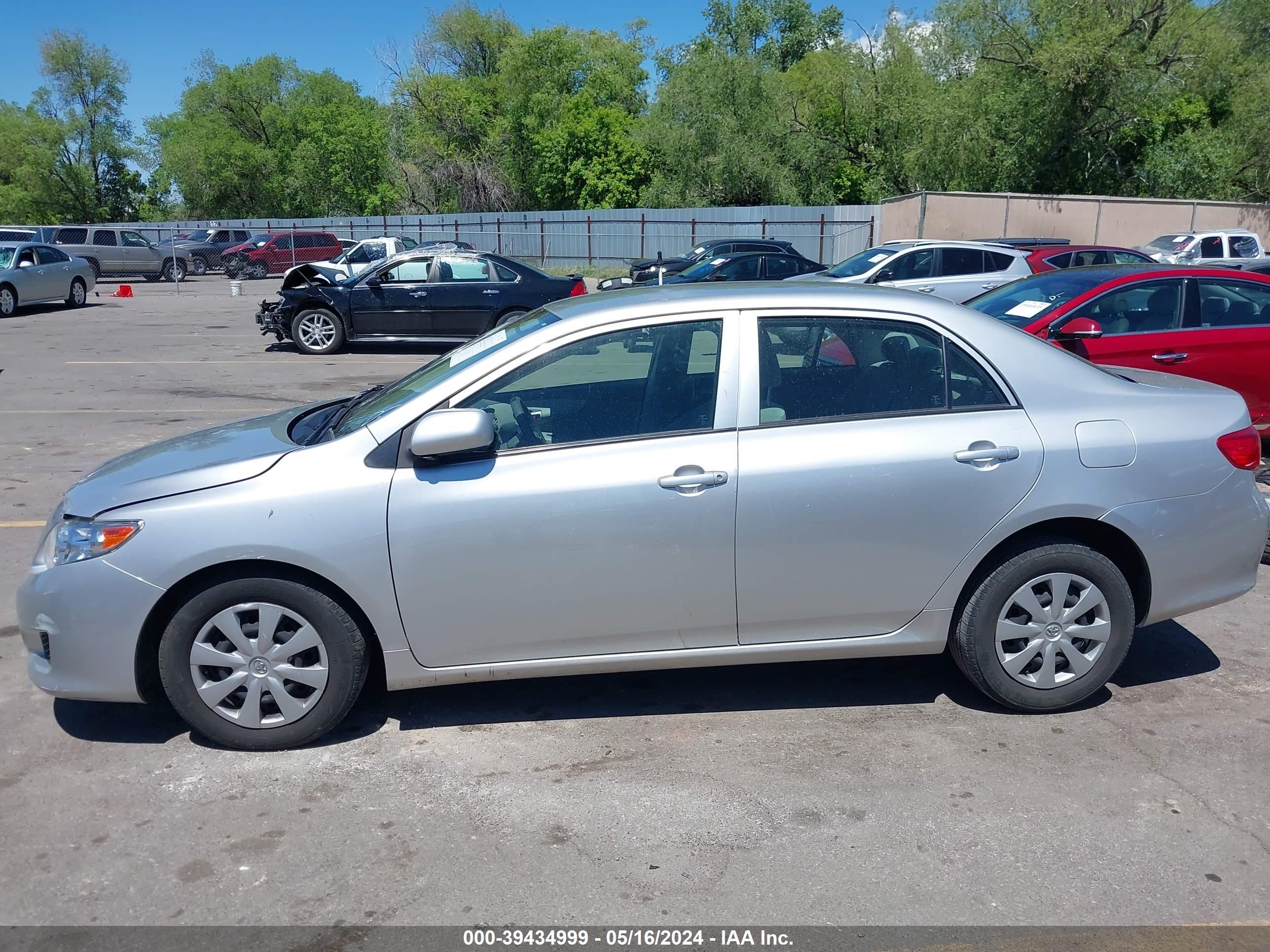 Photo 13 VIN: JTDBL40E79J049223 - TOYOTA COROLLA 