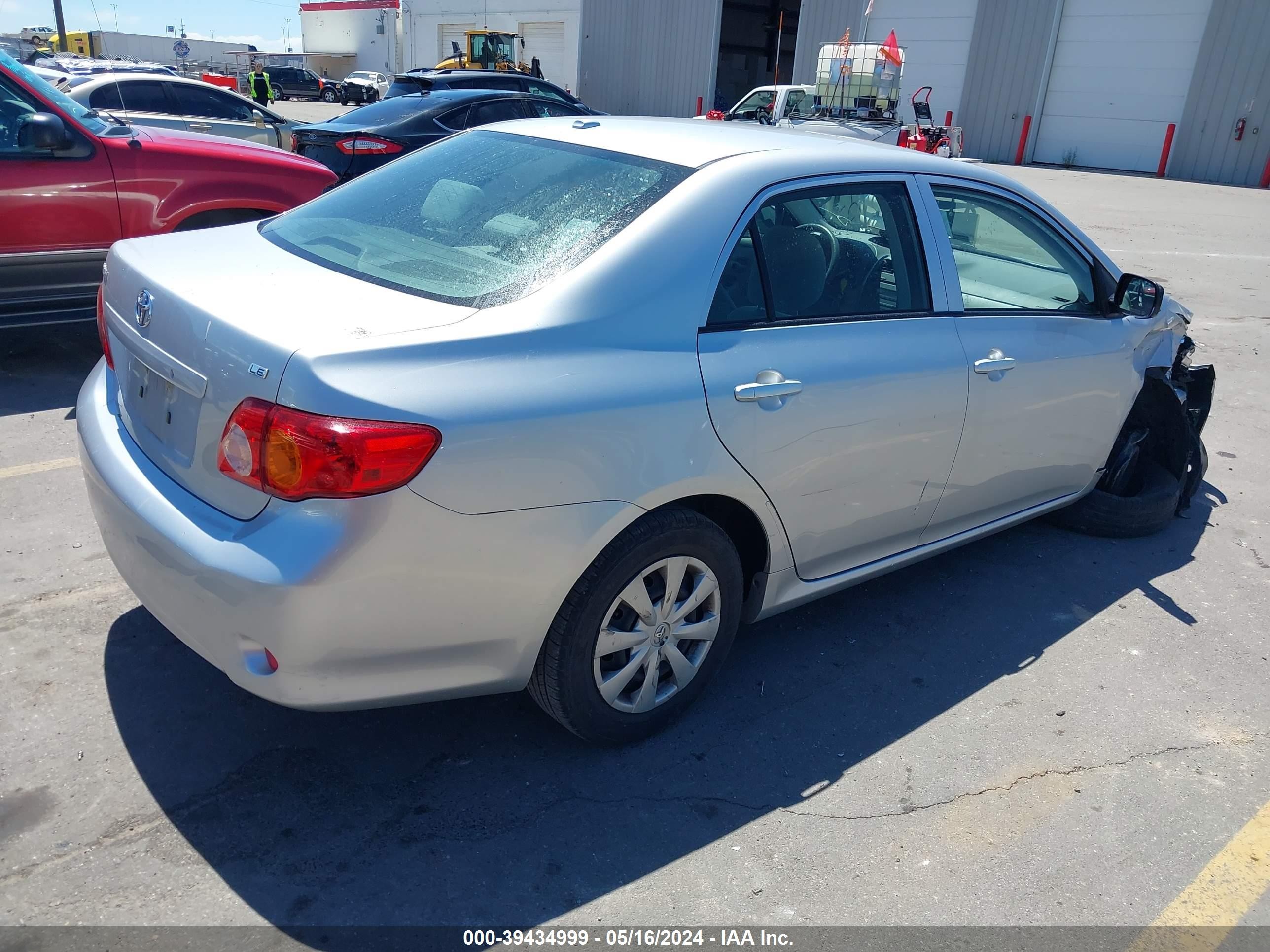 Photo 3 VIN: JTDBL40E79J049223 - TOYOTA COROLLA 