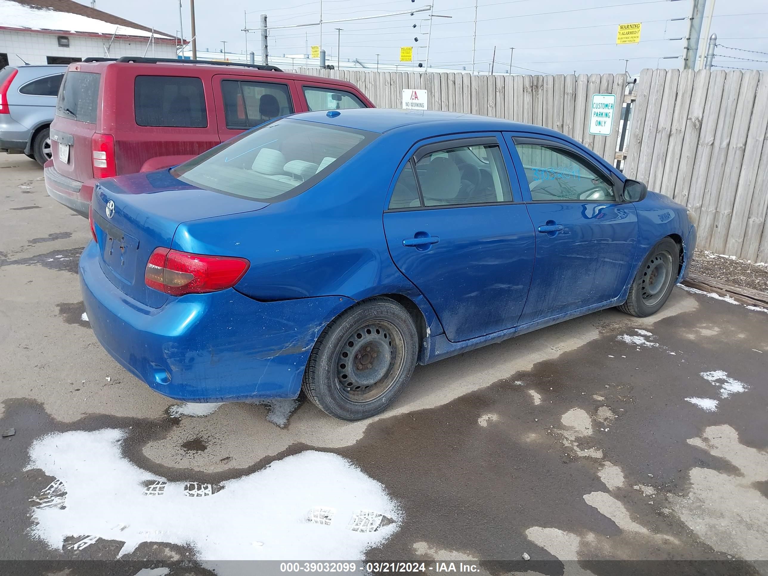 Photo 3 VIN: JTDBL40E899047434 - TOYOTA COROLLA 