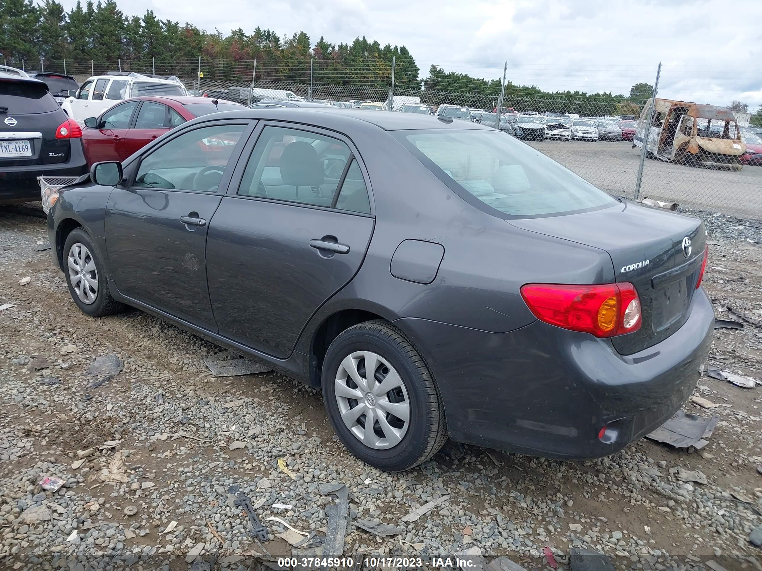 Photo 2 VIN: JTDBL40E899075900 - TOYOTA COROLLA 