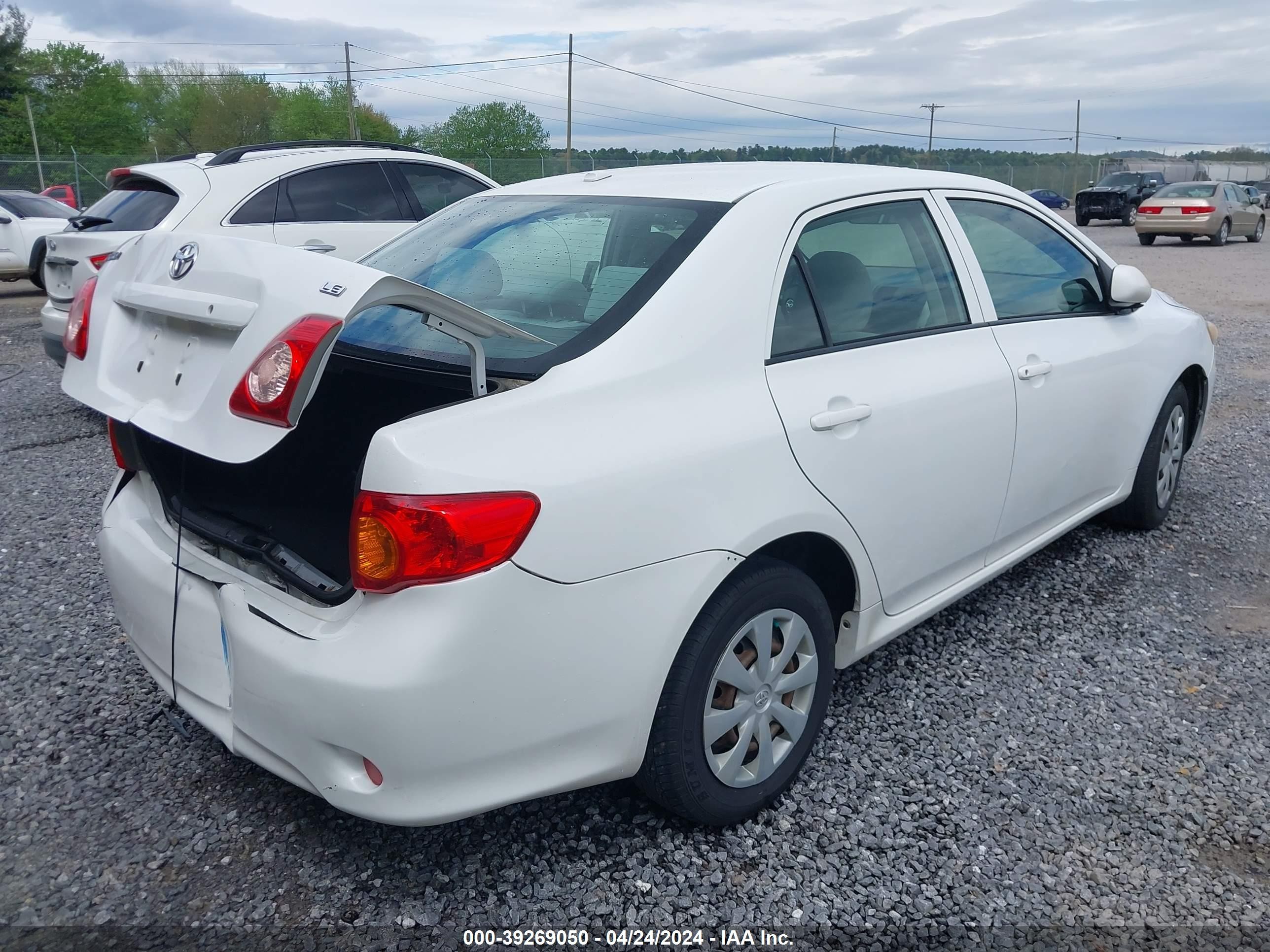 Photo 3 VIN: JTDBL40E899093829 - TOYOTA COROLLA 