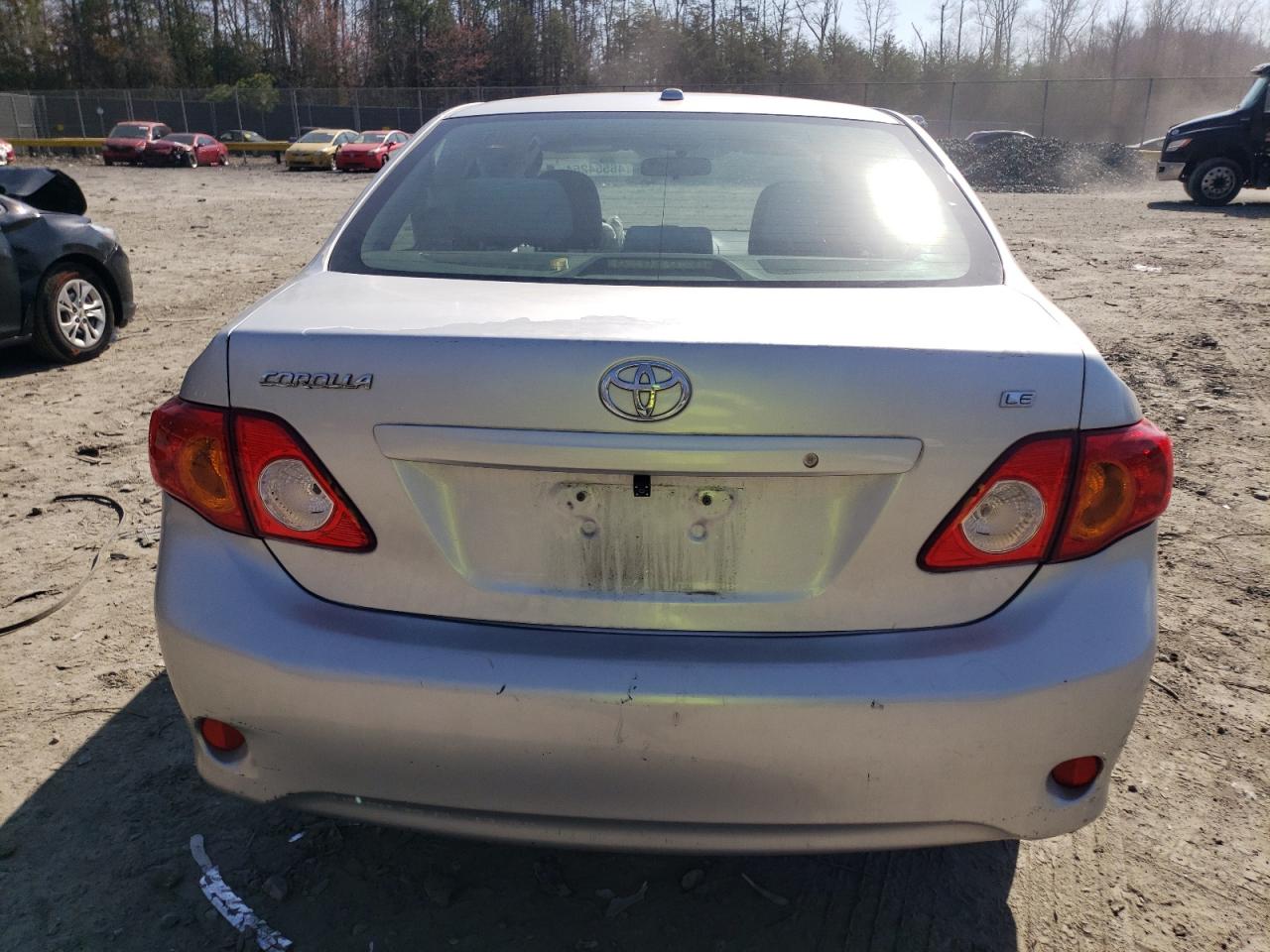 Photo 5 VIN: JTDBL40E999027273 - TOYOTA COROLLA 