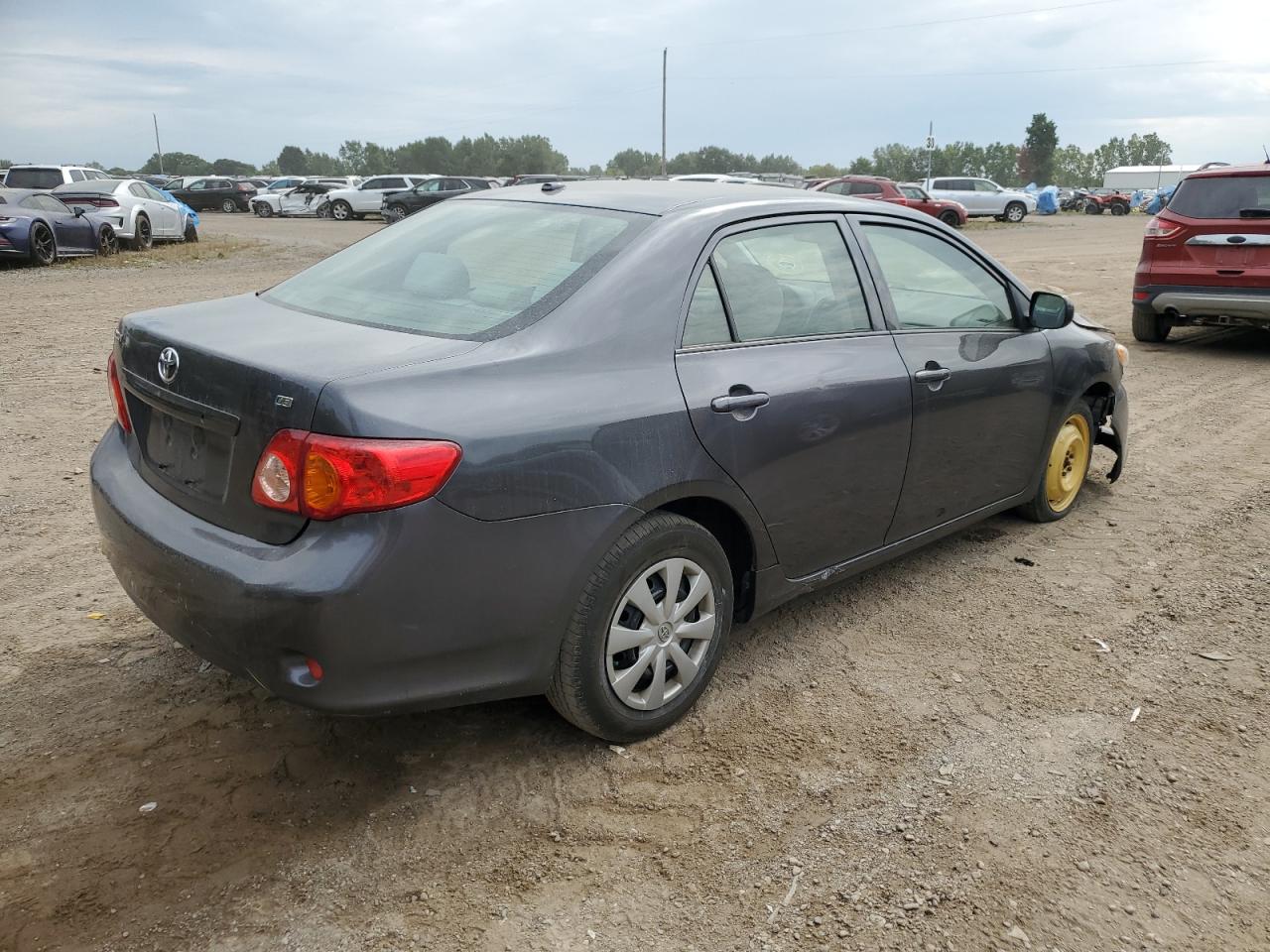 Photo 2 VIN: JTDBL40E999049628 - TOYOTA COROLLA 