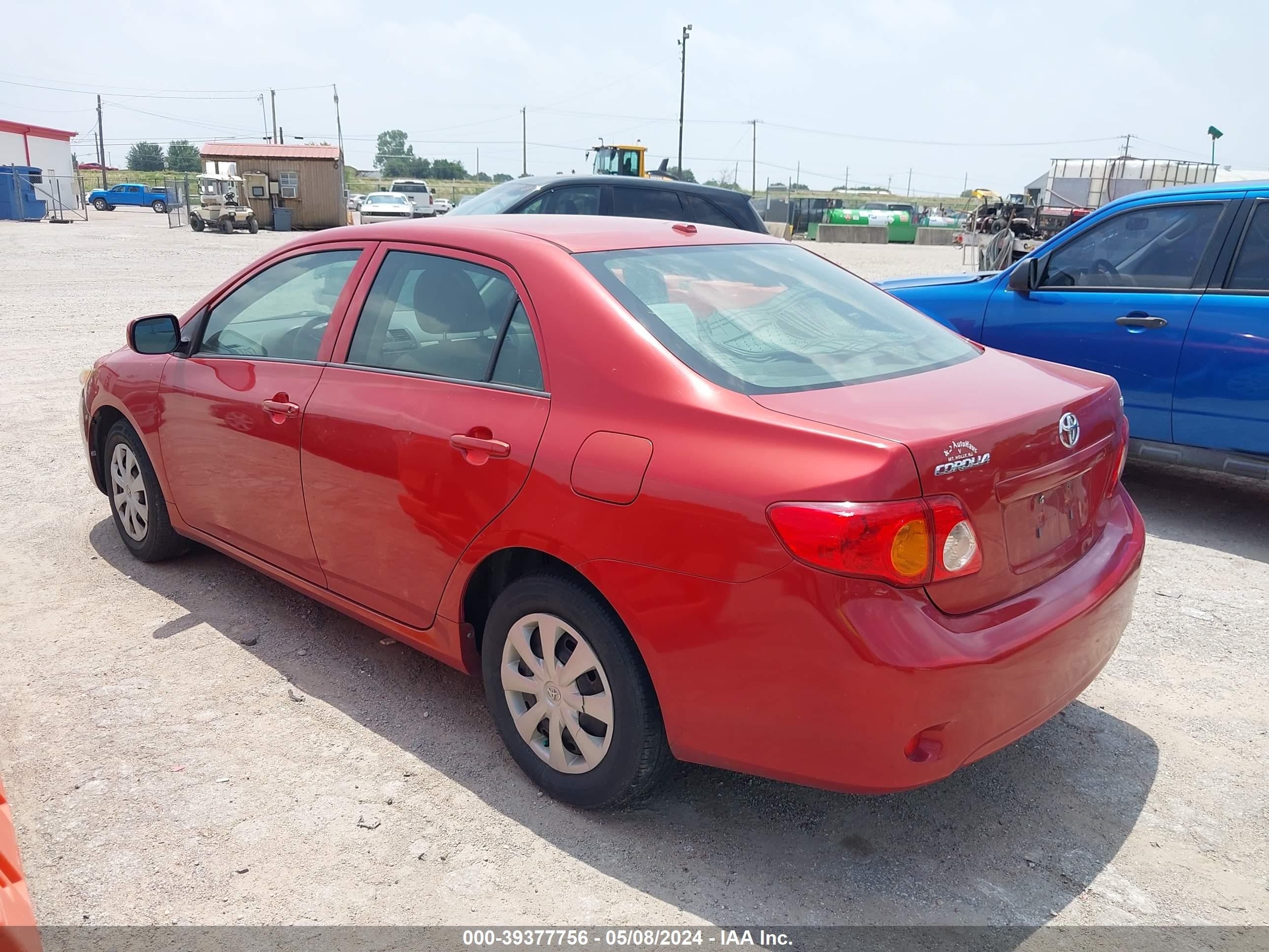 Photo 2 VIN: JTDBL40EX9J017852 - TOYOTA COROLLA 