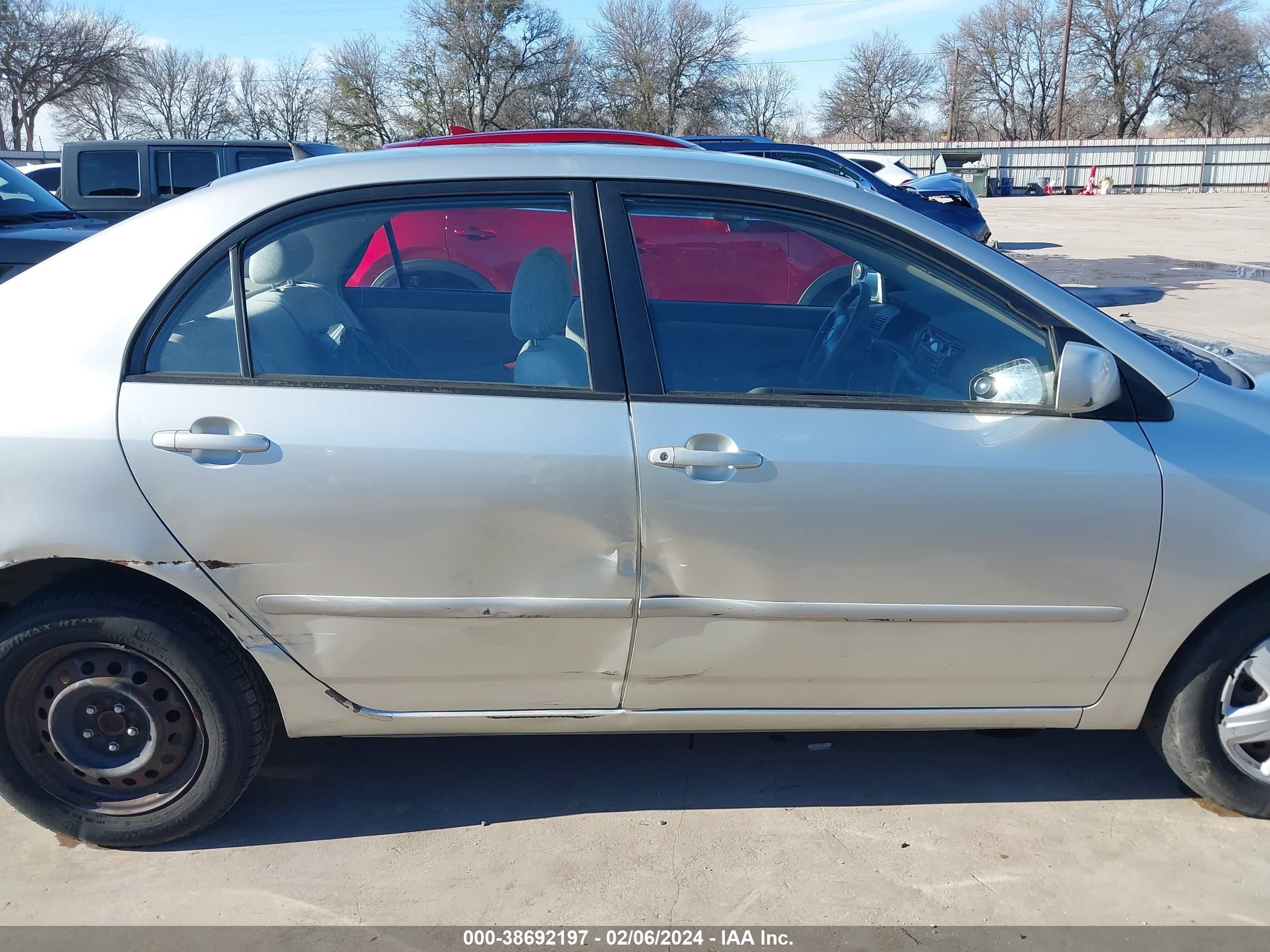 Photo 13 VIN: JTDBR32E032006849 - TOYOTA COROLLA 