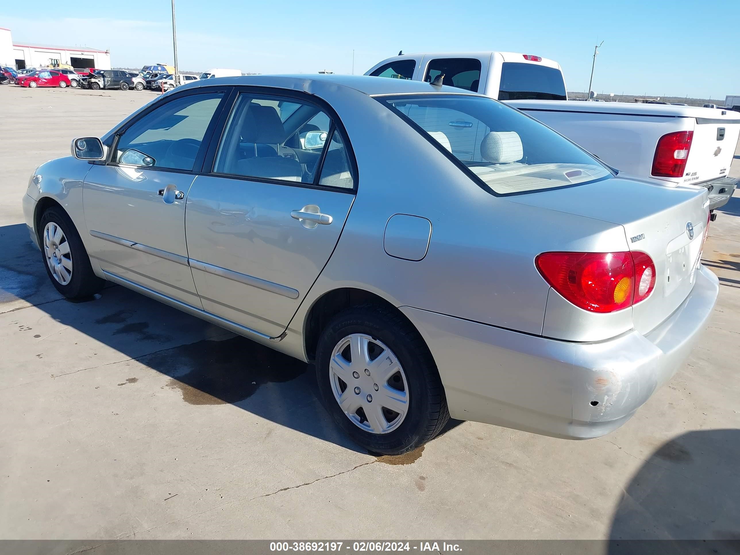 Photo 2 VIN: JTDBR32E032006849 - TOYOTA COROLLA 