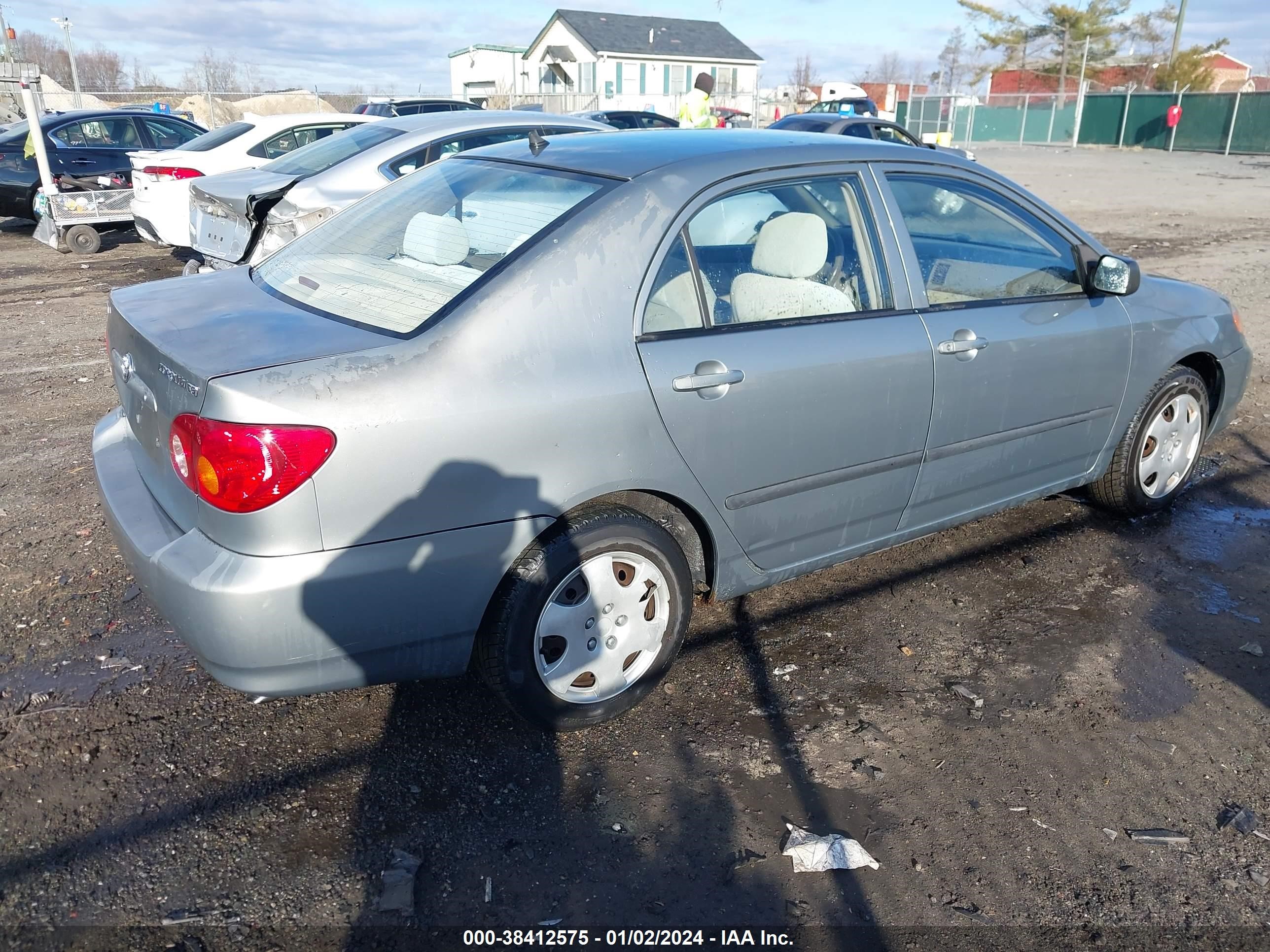 Photo 3 VIN: JTDBR32E342022111 - TOYOTA COROLLA 