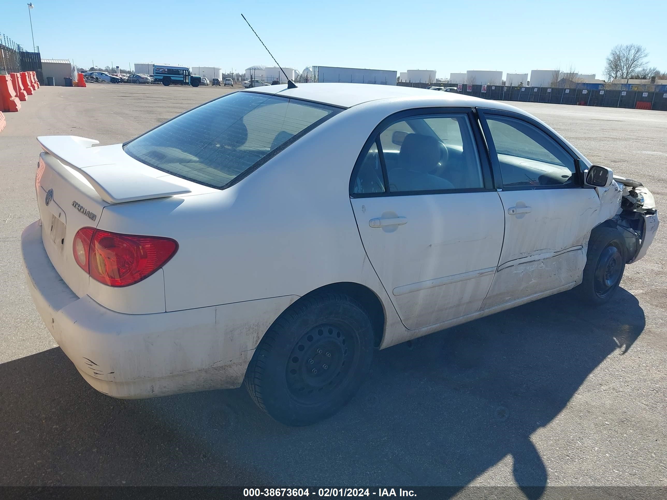 Photo 3 VIN: JTDBR32E430026534 - TOYOTA COROLLA 