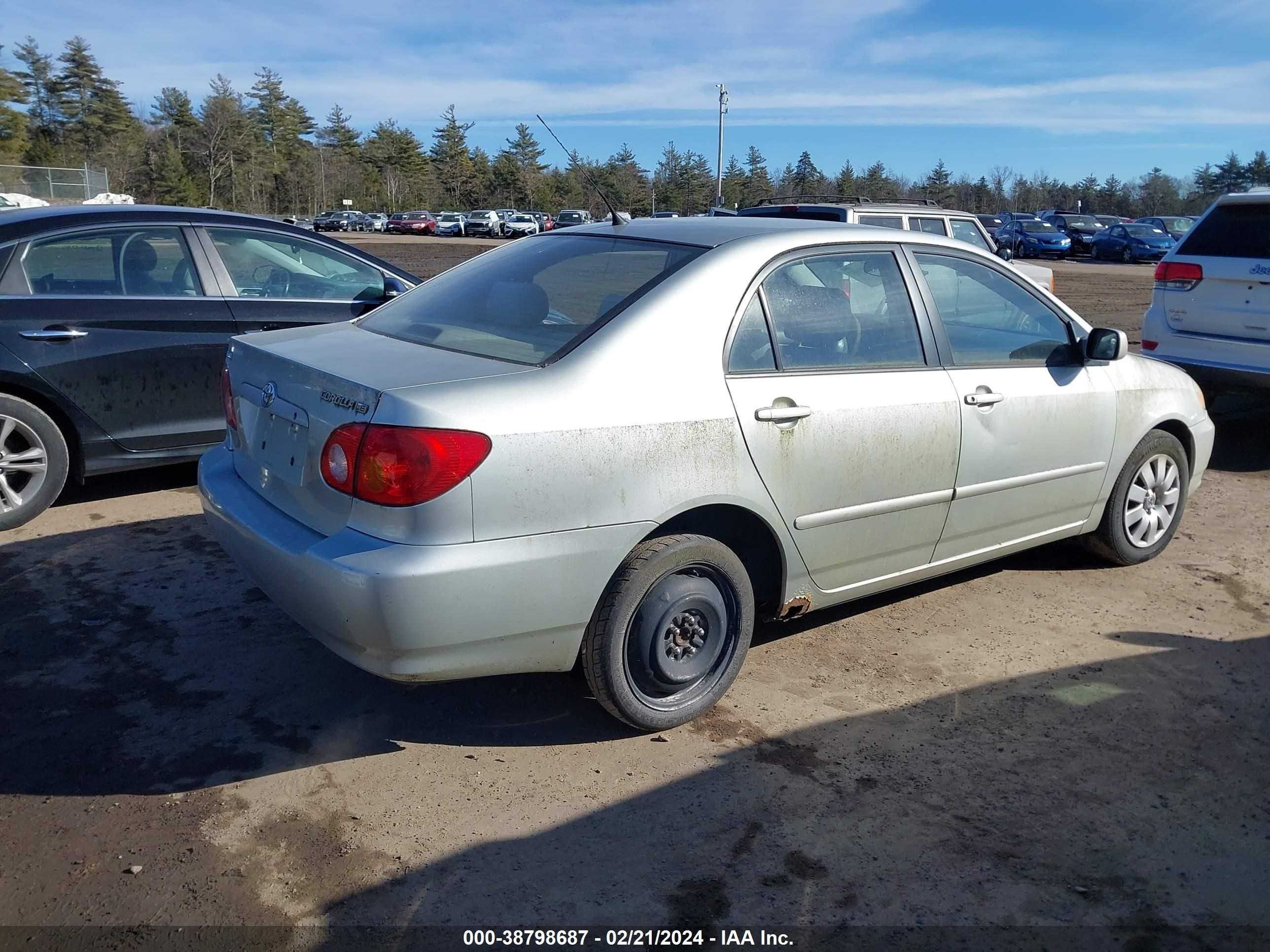 Photo 3 VIN: JTDBR32E432008538 - TOYOTA COROLLA 