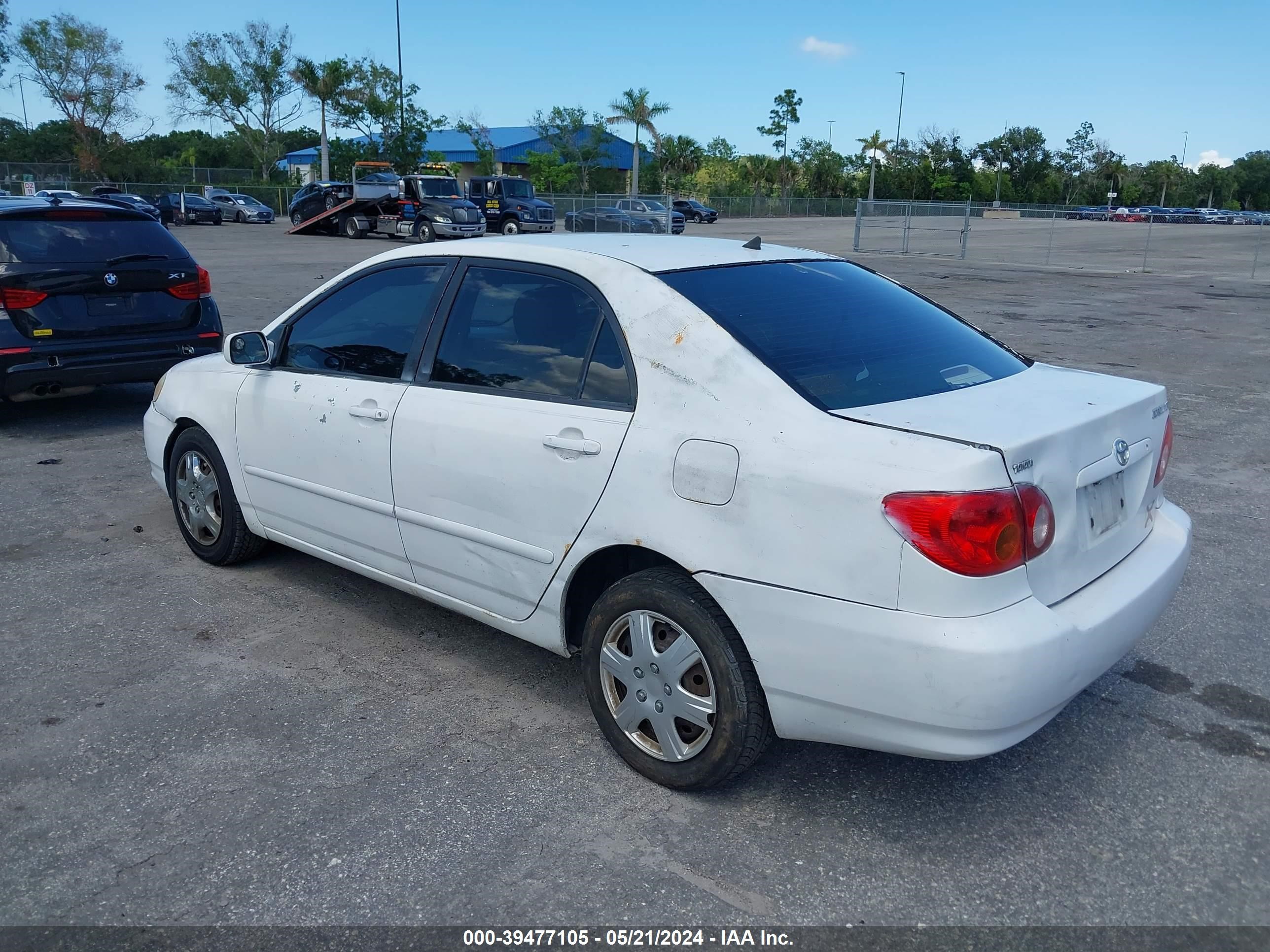 Photo 2 VIN: JTDBR32E530047991 - TOYOTA COROLLA 