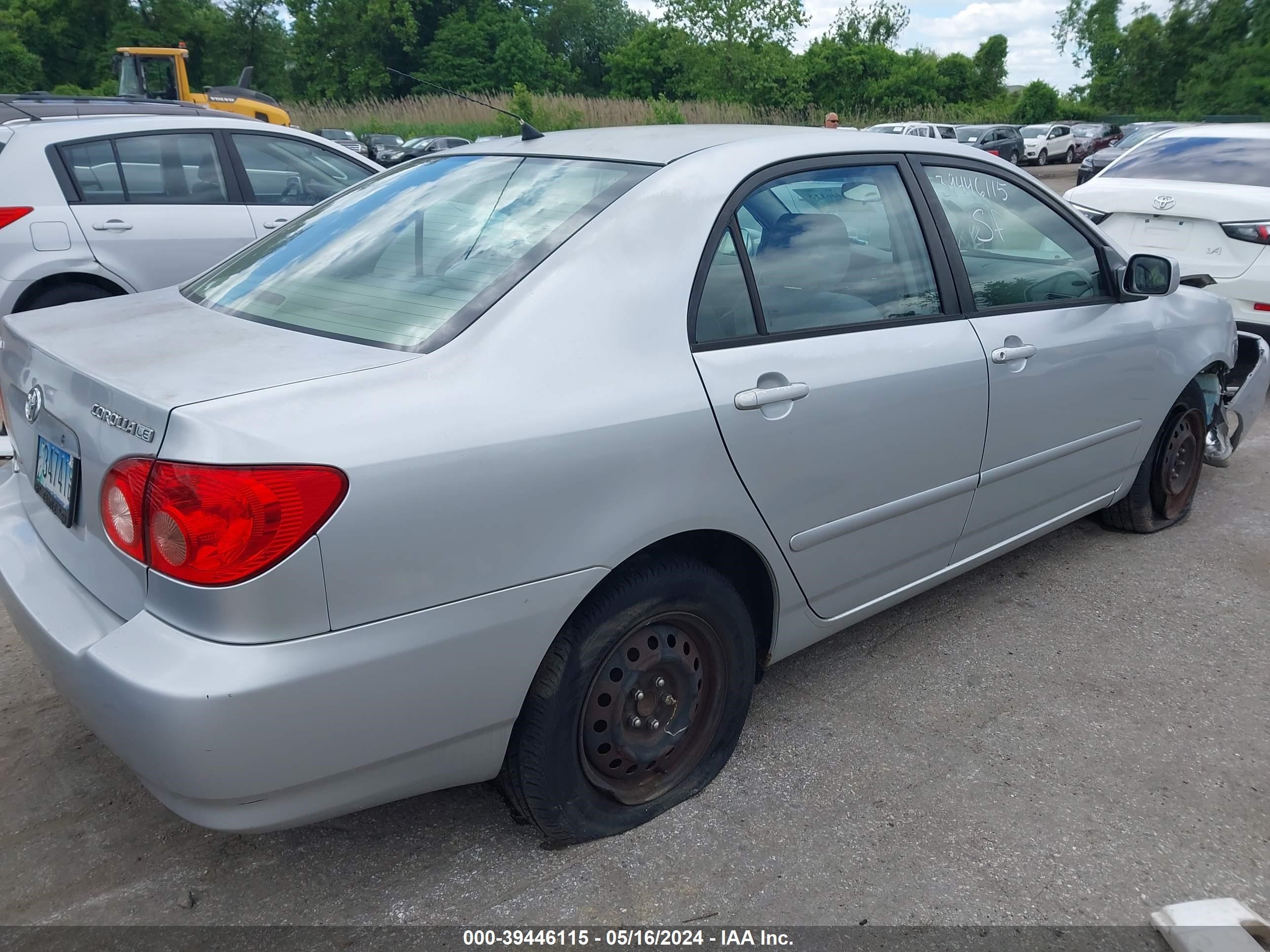 Photo 3 VIN: JTDBR32E760065820 - TOYOTA COROLLA 