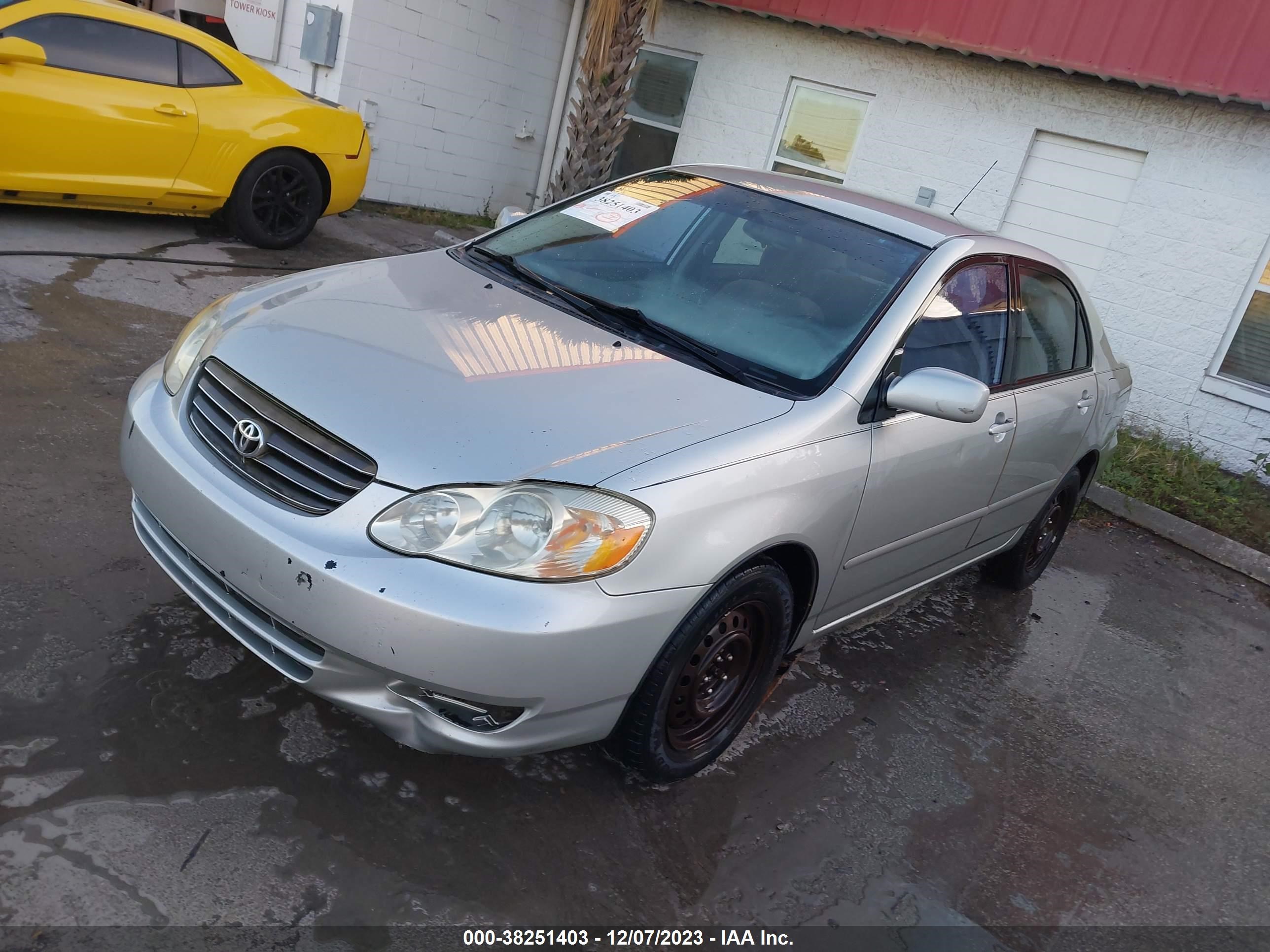 Photo 1 VIN: JTDBR32E942024624 - TOYOTA COROLLA 