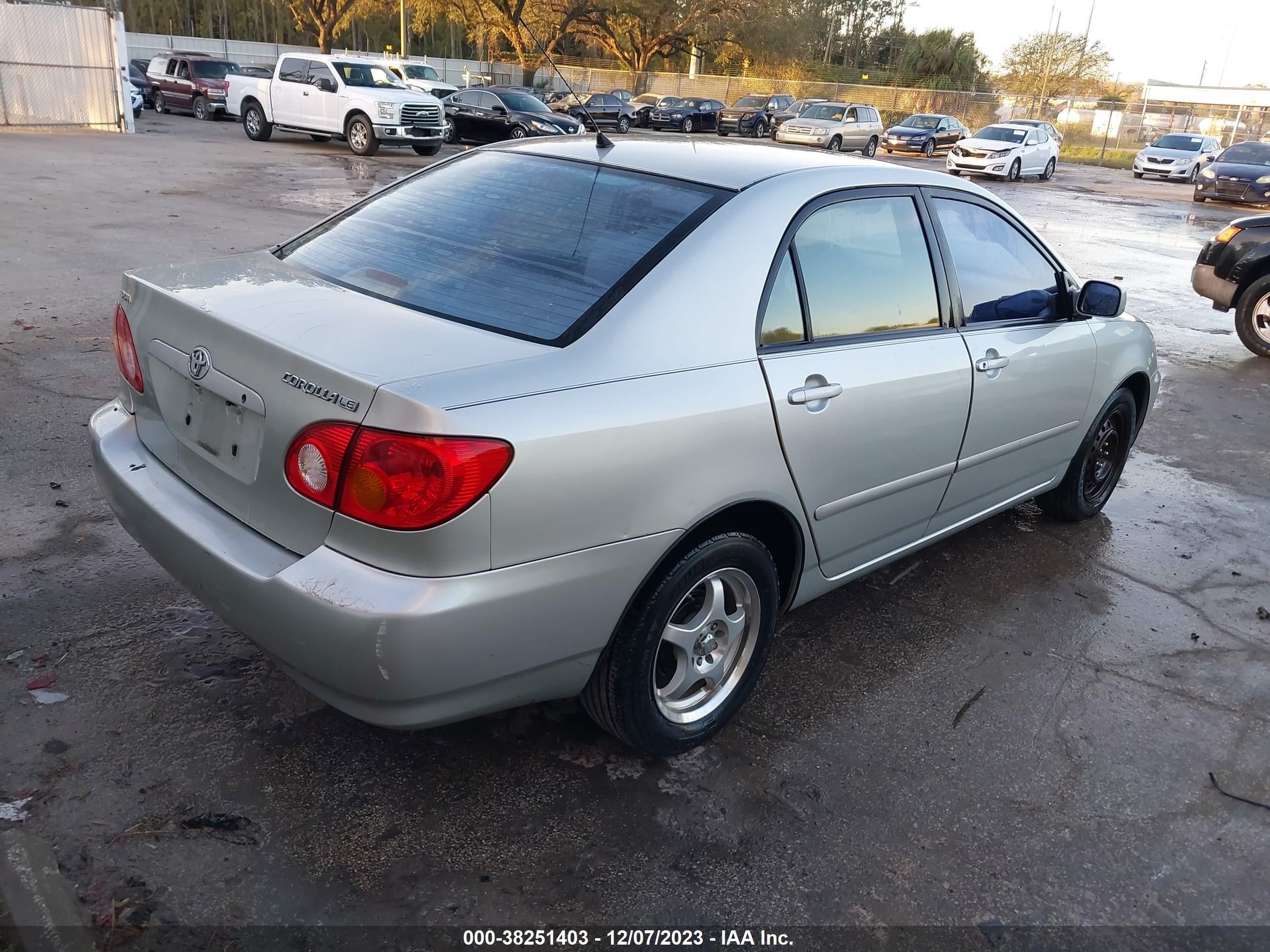 Photo 3 VIN: JTDBR32E942024624 - TOYOTA COROLLA 