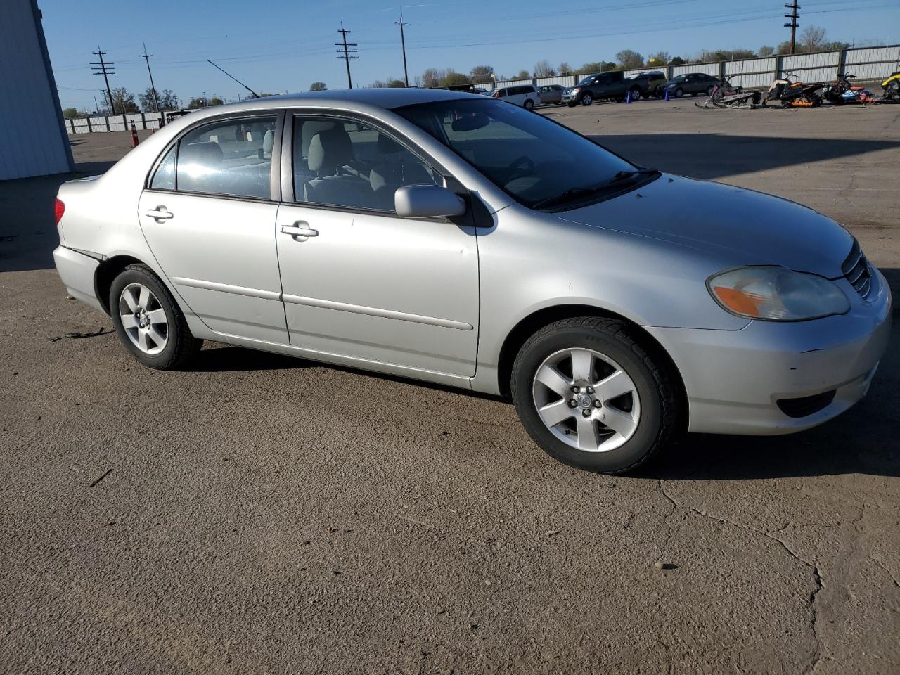 Photo 3 VIN: JTDBR32EX42036118 - TOYOTA COROLLA 