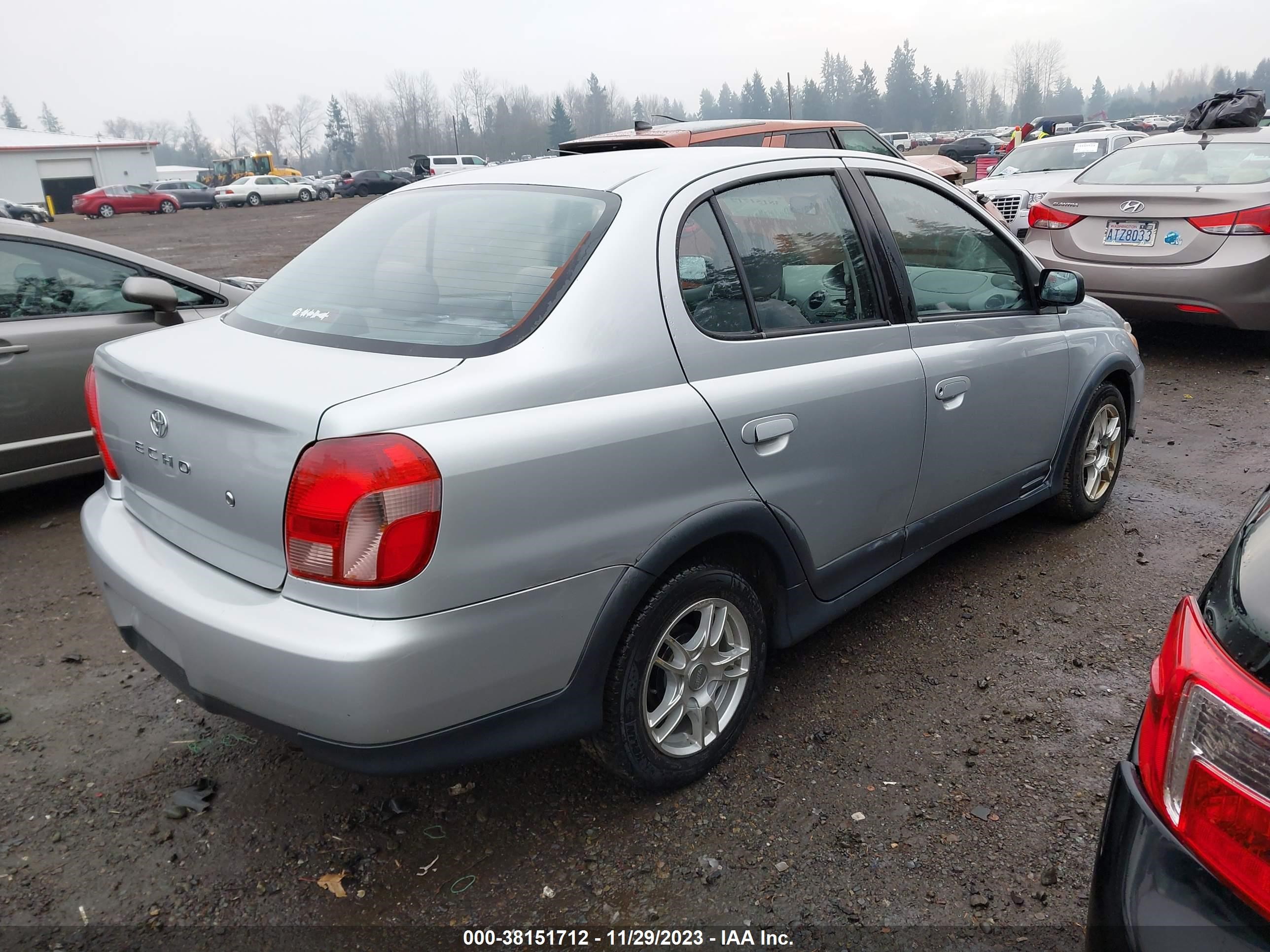 Photo 3 VIN: JTDBT123110171709 - TOYOTA ECHO 