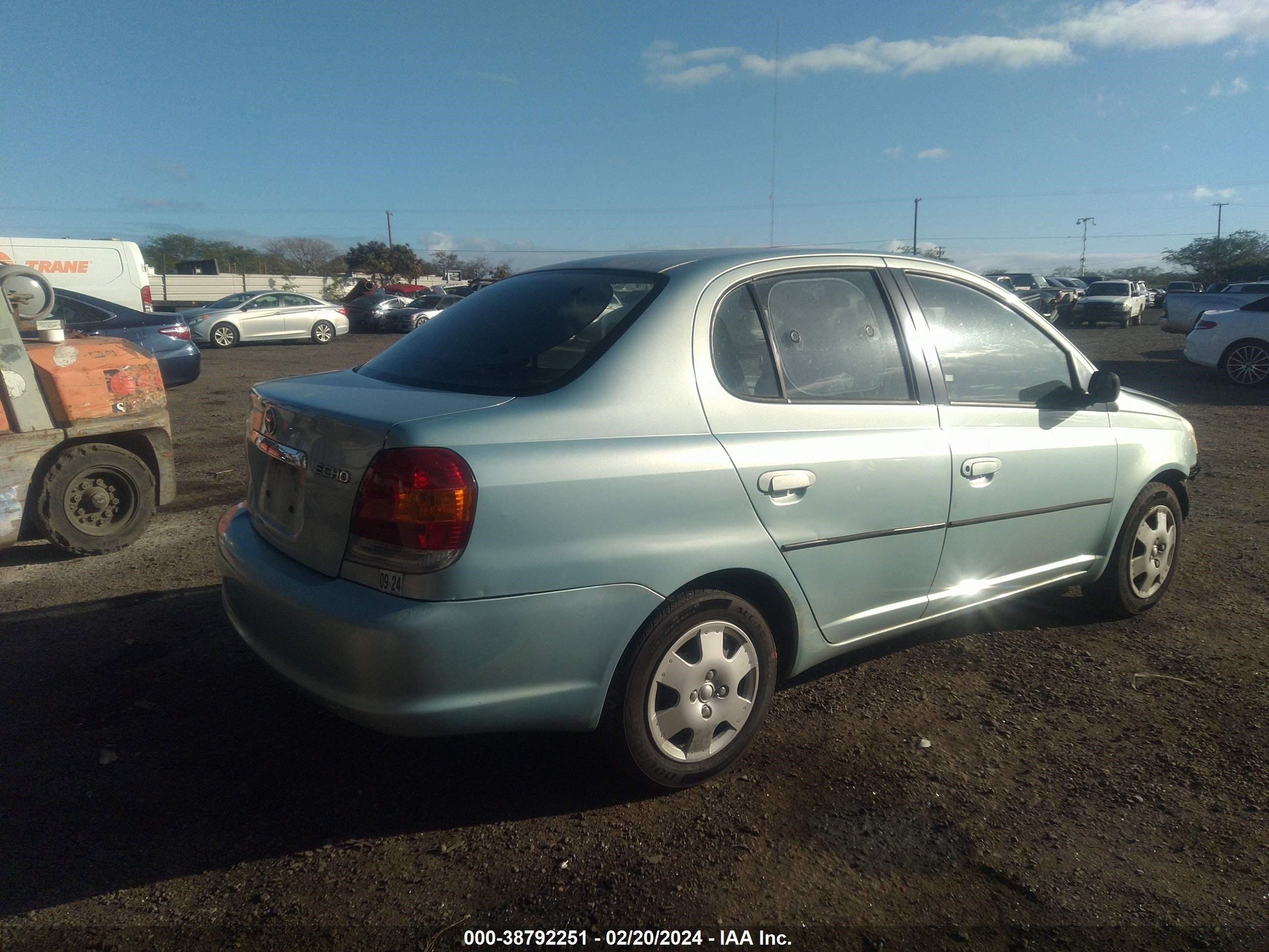 Photo 3 VIN: JTDBT123330277100 - TOYOTA ECHO 