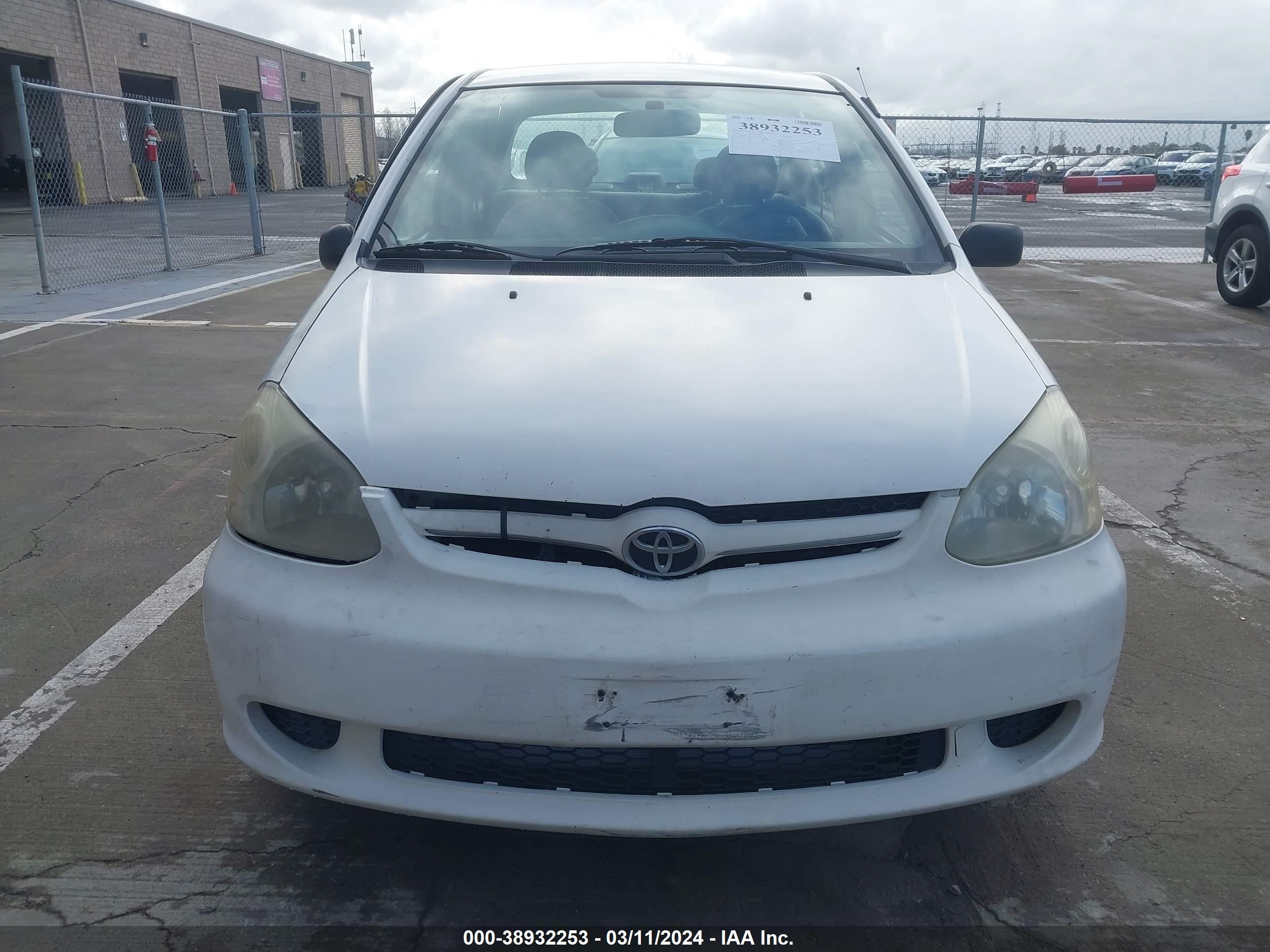 Photo 11 VIN: JTDBT123335053649 - TOYOTA ECHO 