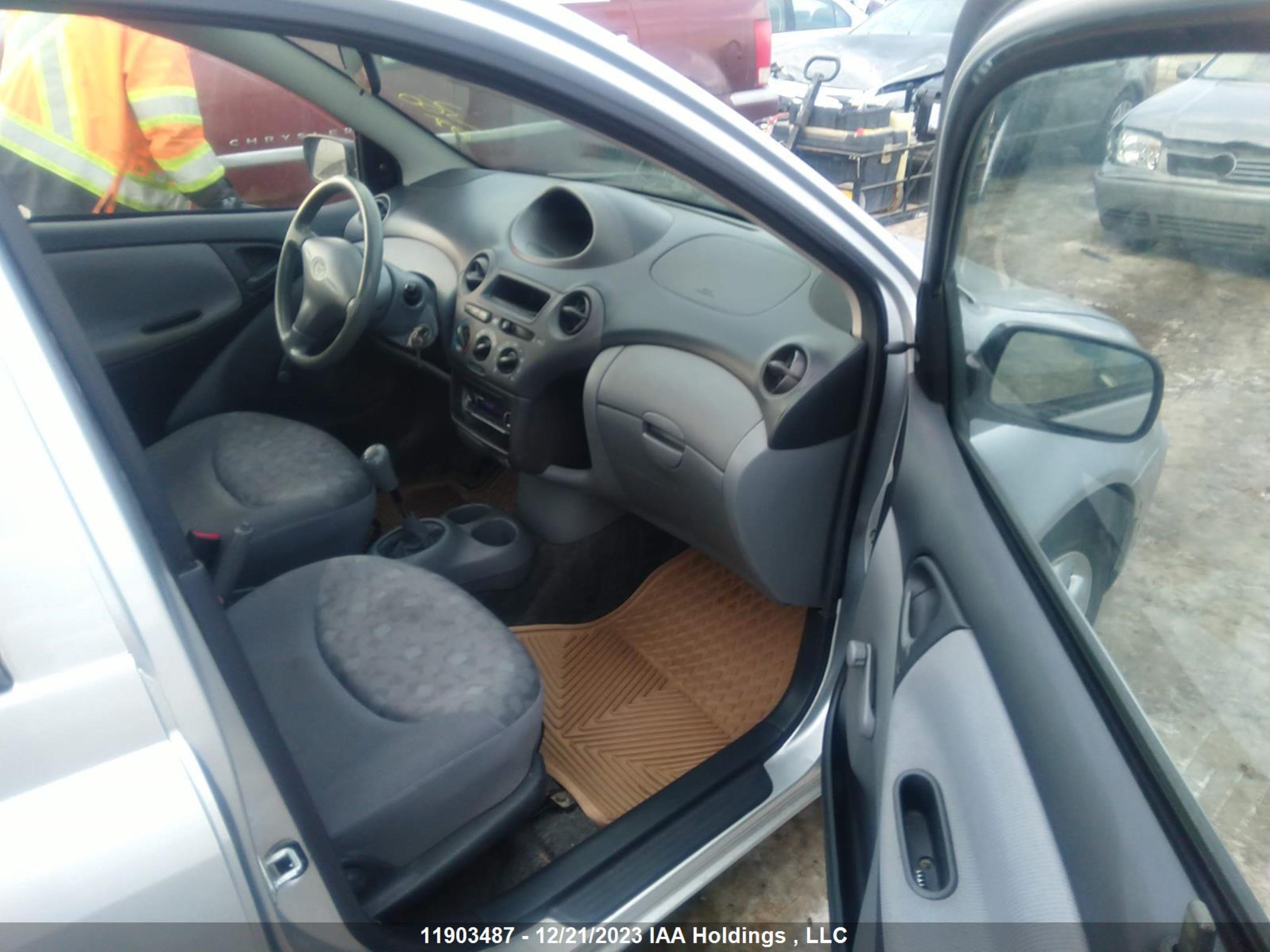 Photo 4 VIN: JTDBT123610131948 - TOYOTA ECHO 