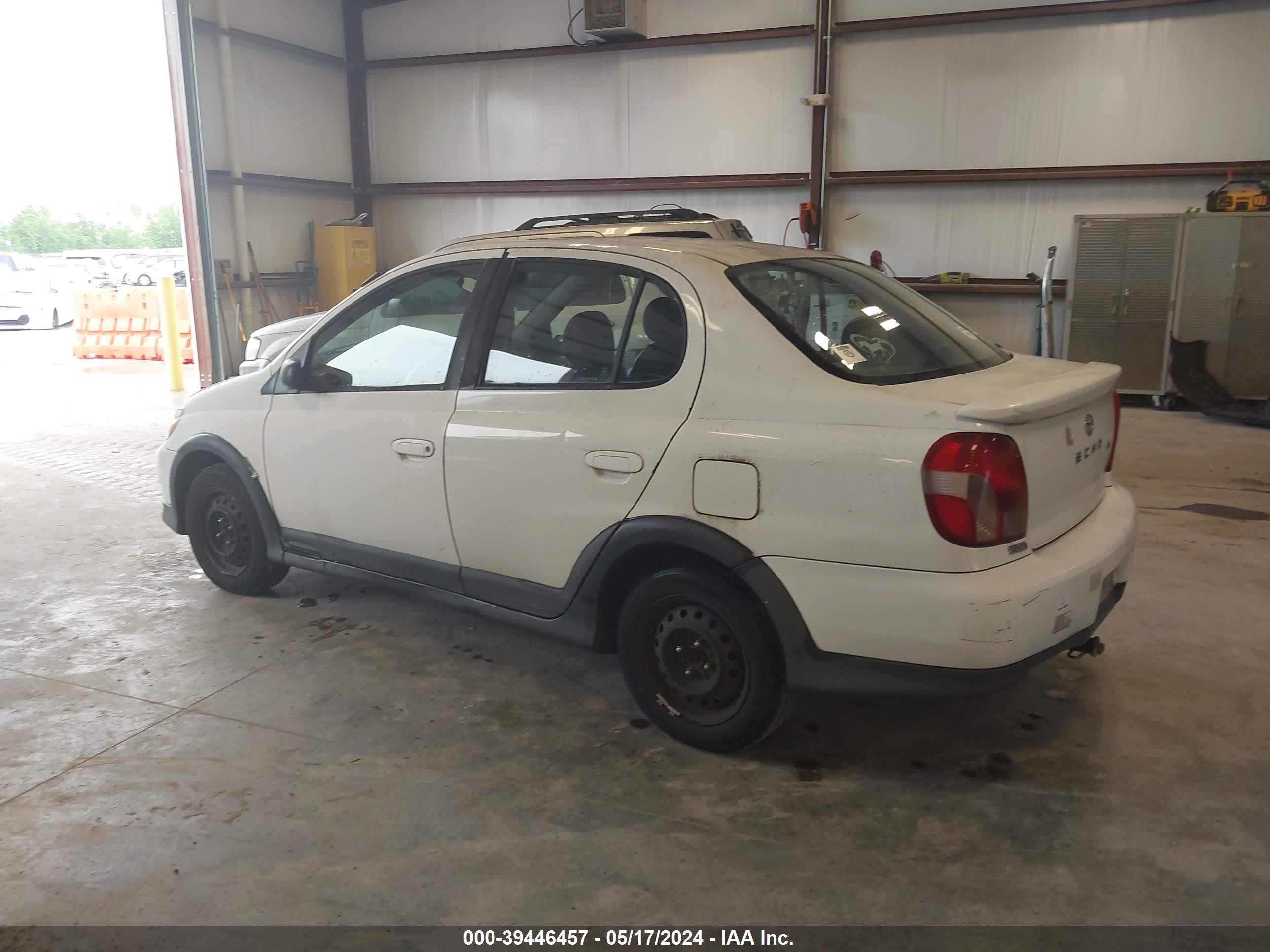 Photo 2 VIN: JTDBT1236Y0090747 - TOYOTA ECHO 