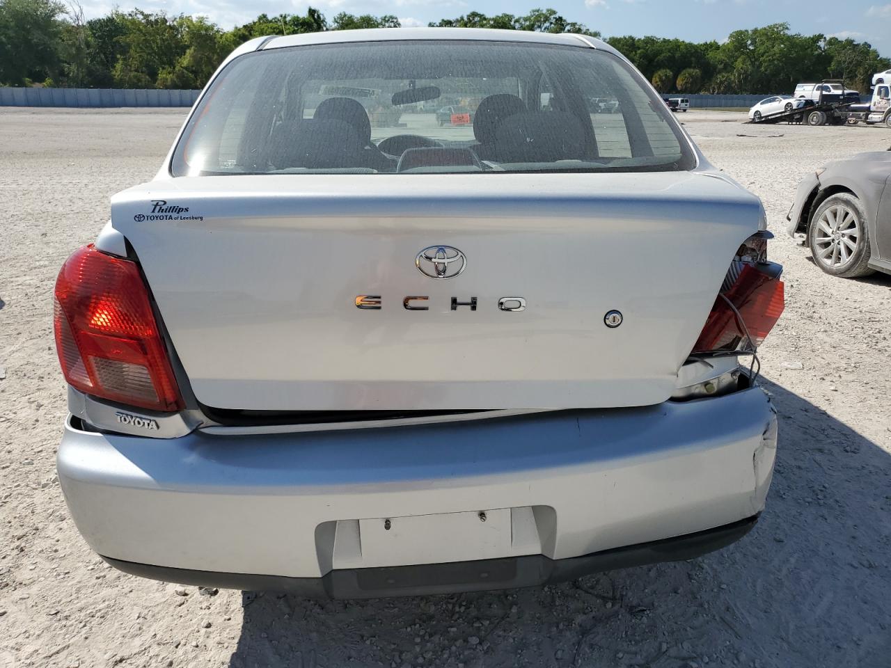 Photo 5 VIN: JTDBT123725026906 - TOYOTA ECHO 