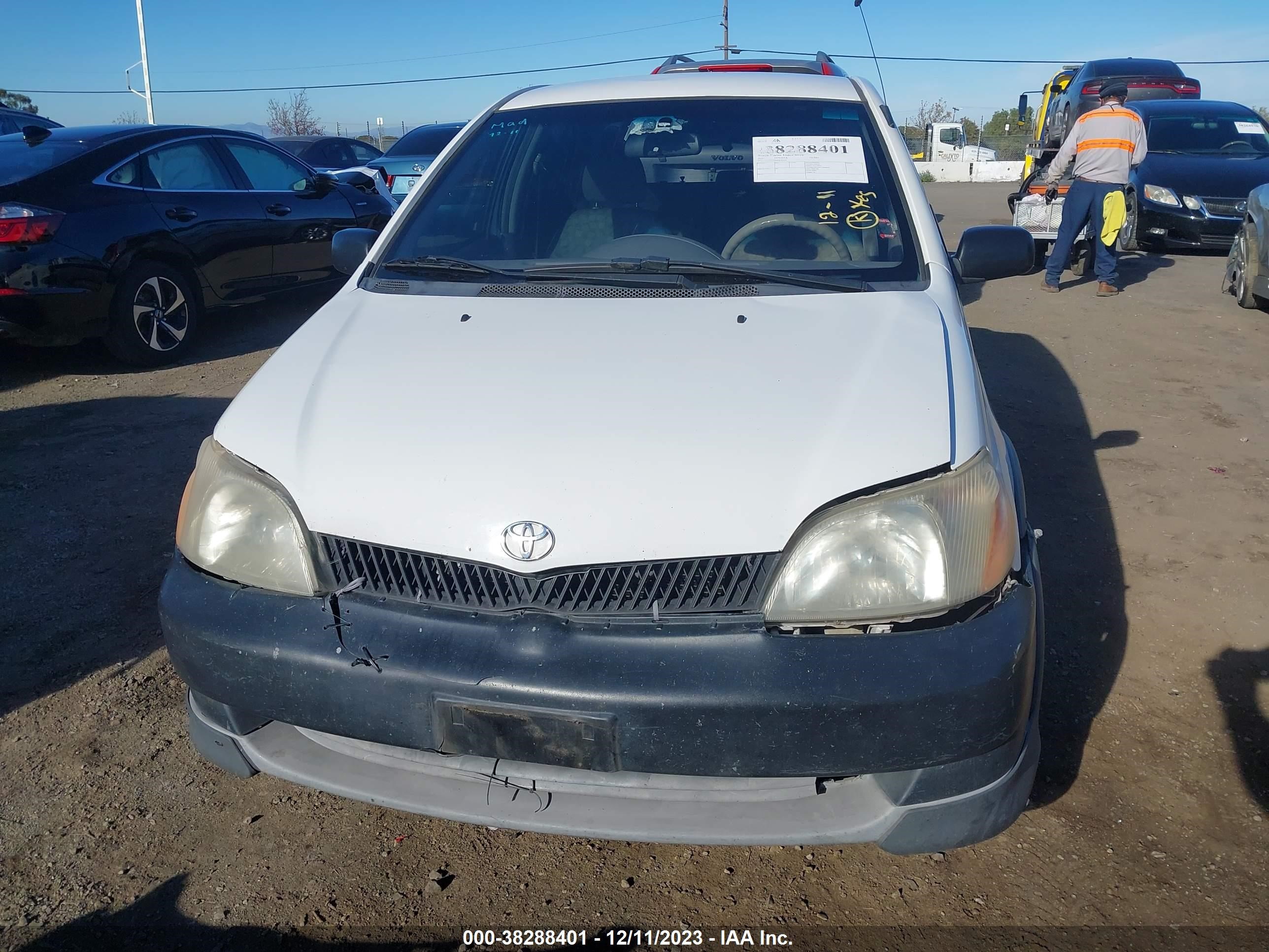 Photo 11 VIN: JTDBT123810131157 - TOYOTA ECHO 