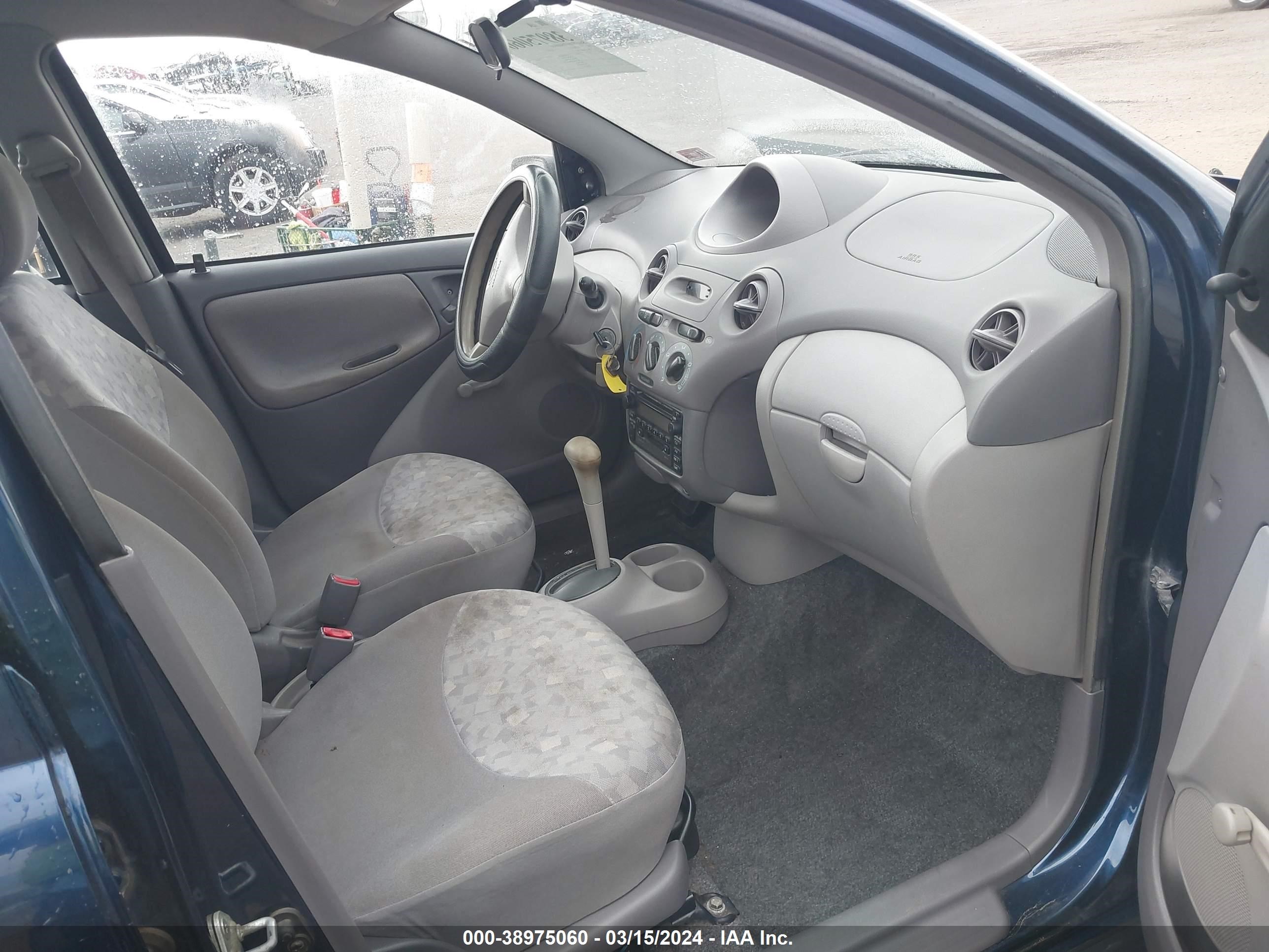 Photo 4 VIN: JTDBT123820211687 - TOYOTA ECHO 