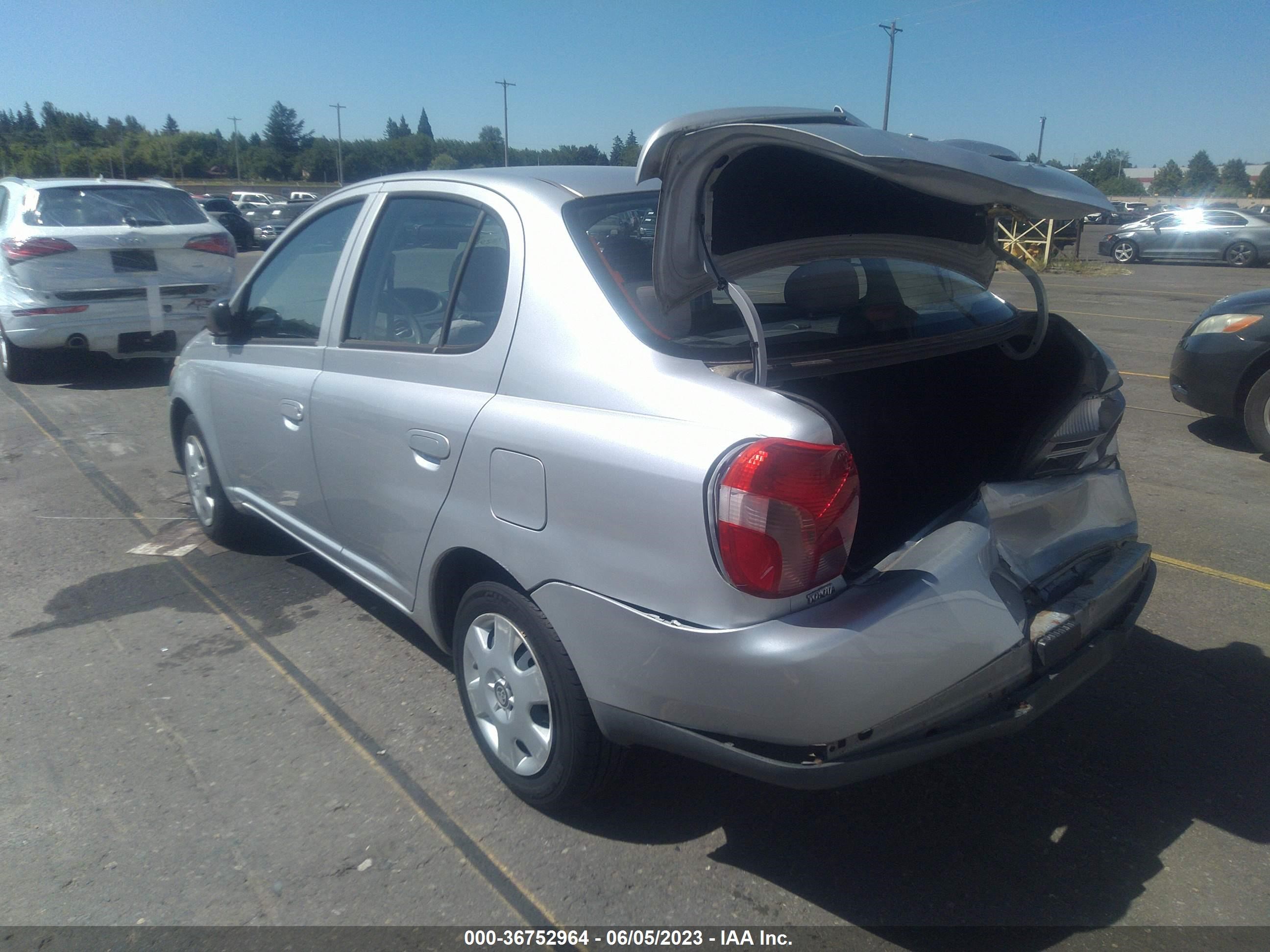 Photo 2 VIN: JTDBT1238Y0066949 - TOYOTA ECHO 