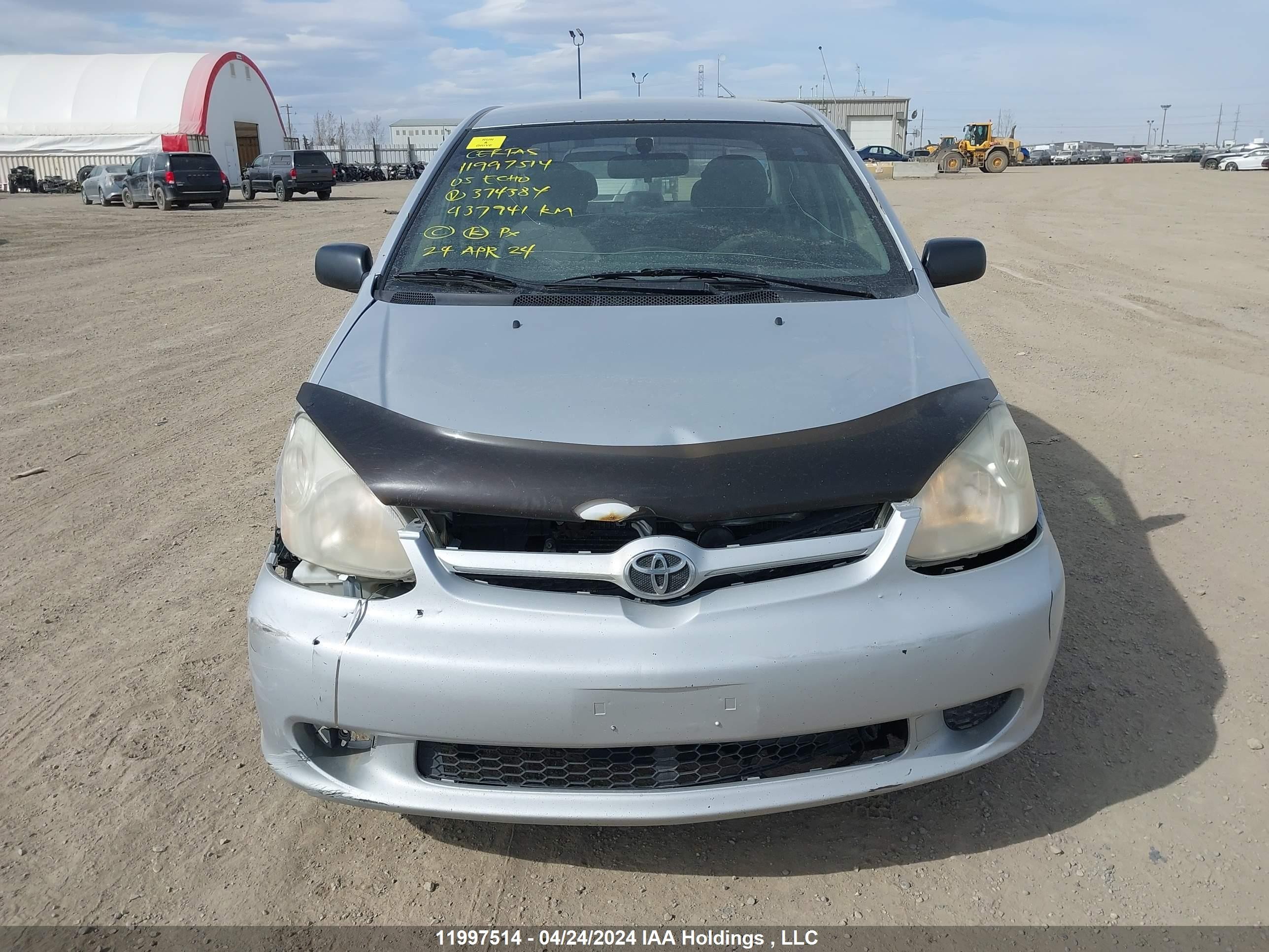 Photo 11 VIN: JTDBT123950374384 - TOYOTA ECHO 