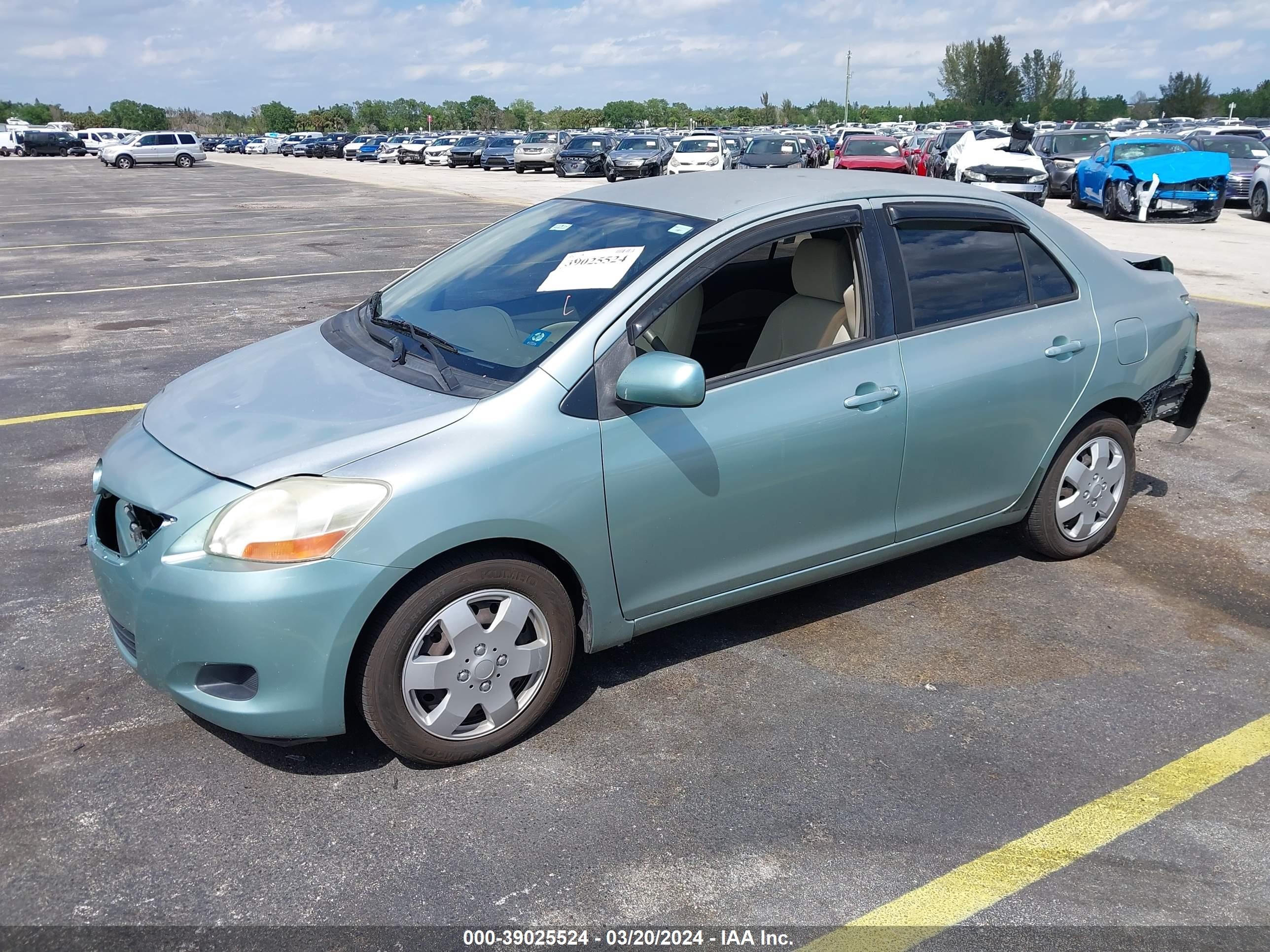 Photo 1 VIN: JTDBT4K31A1353485 - TOYOTA YARIS 