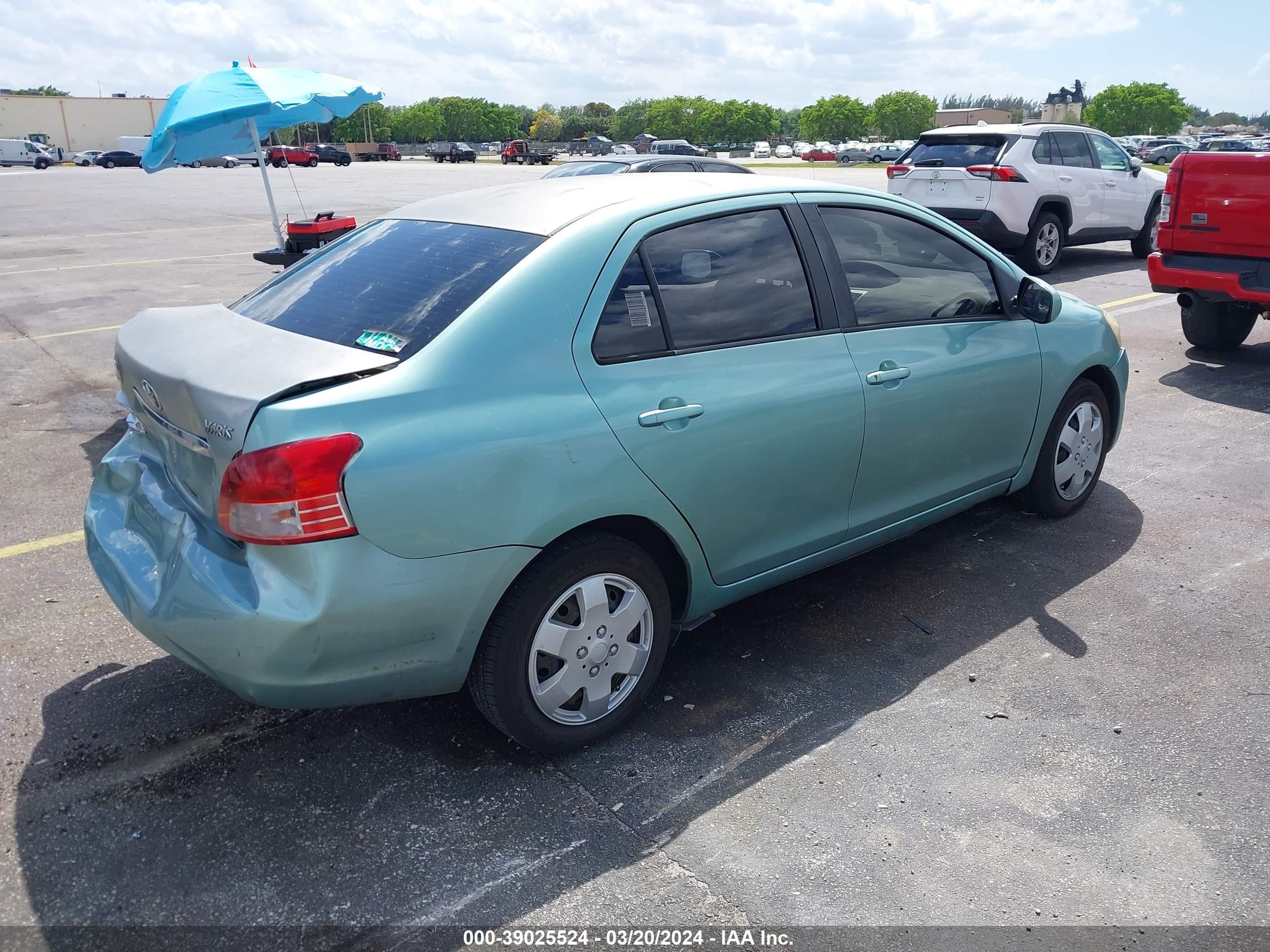 Photo 3 VIN: JTDBT4K31A1353485 - TOYOTA YARIS 