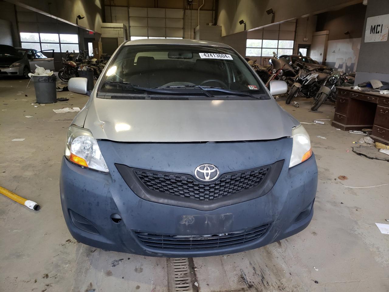 Photo 4 VIN: JTDBT4K36A1369956 - TOYOTA YARIS 