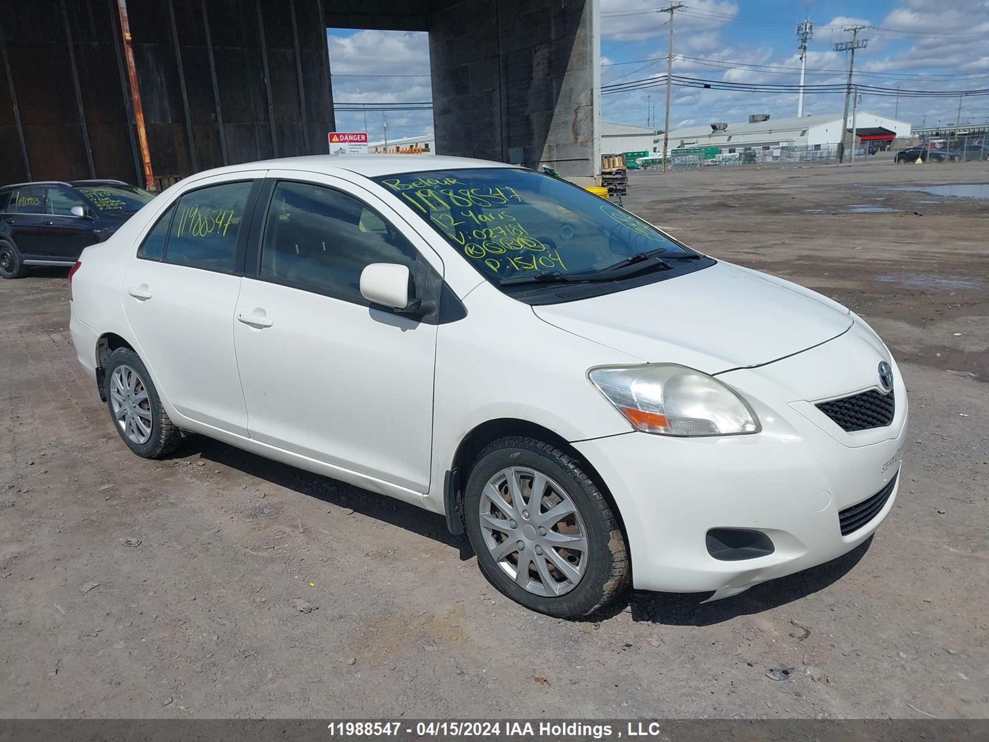 Photo 0 VIN: JTDBT4K37CL027181 - TOYOTA YARIS 