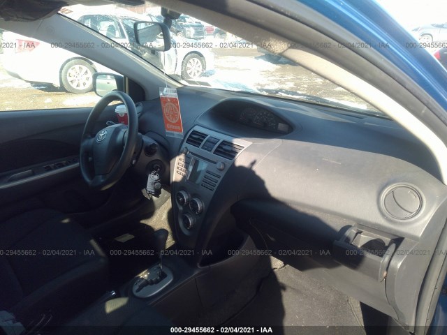 Photo 4 VIN: JTDBT4K38A1397399 - TOYOTA YARIS 