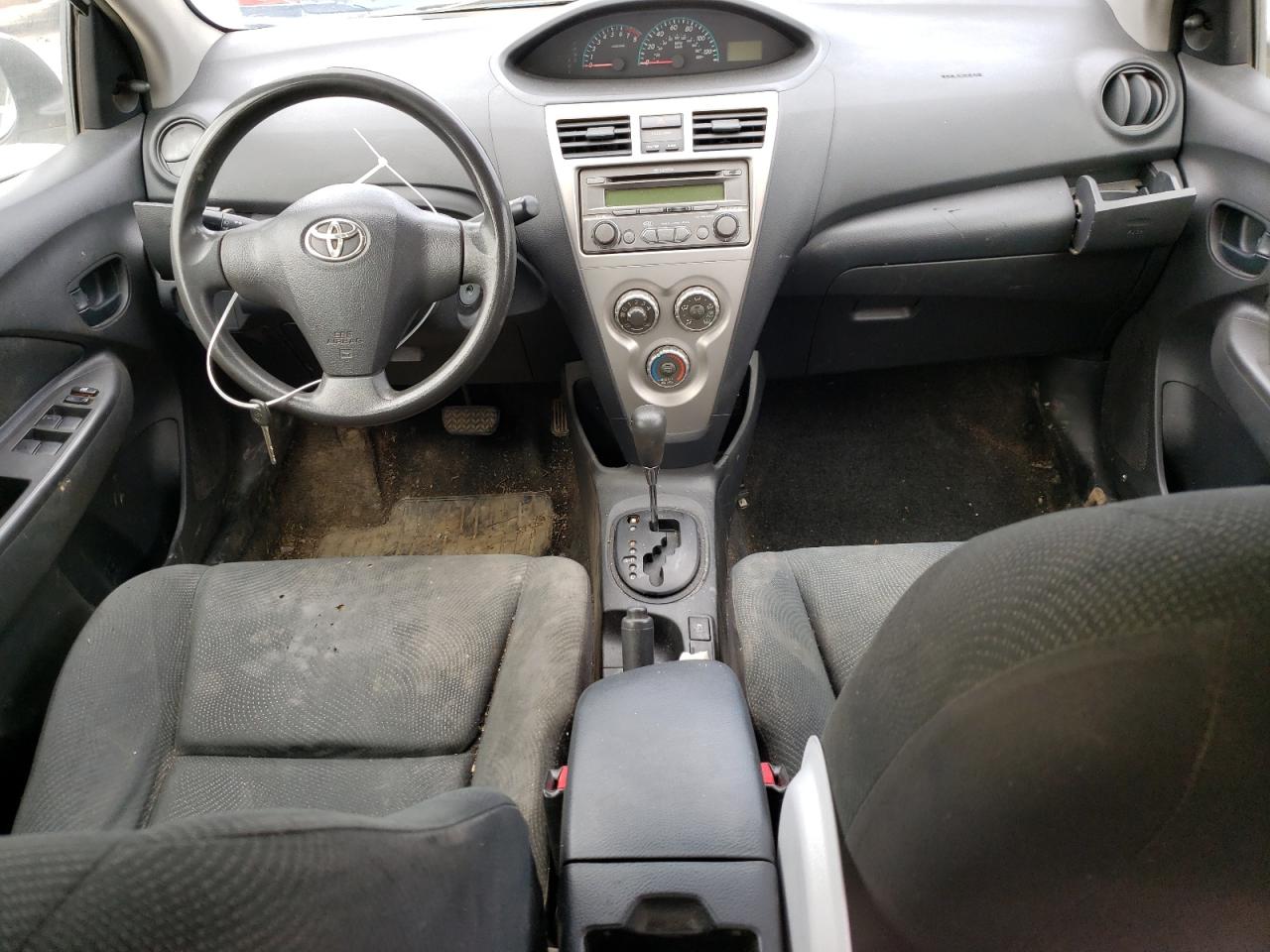 Photo 7 VIN: JTDBT4K38CL015069 - TOYOTA YARIS 